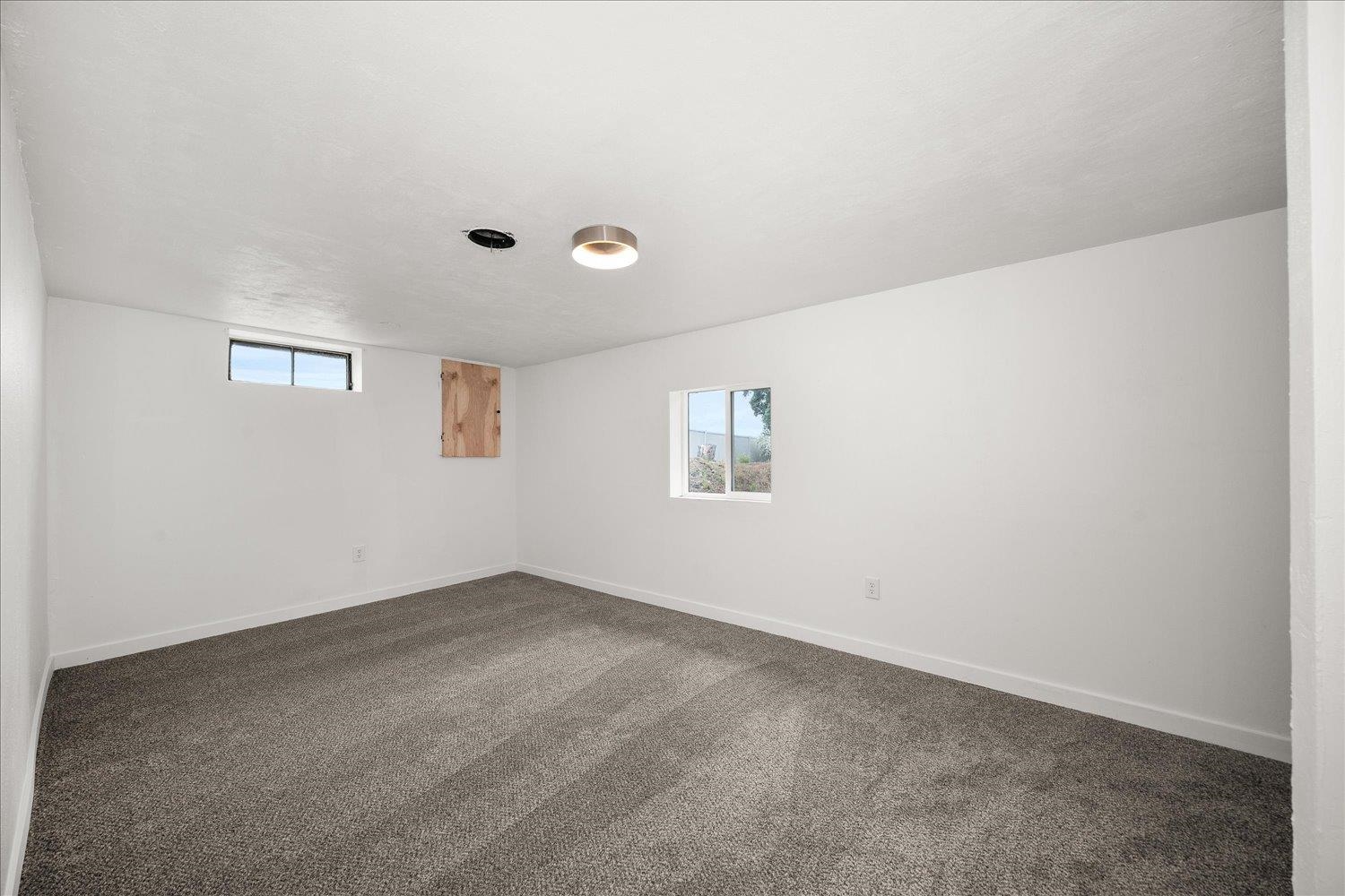 2507 W Holyoke Ave - Photo 30