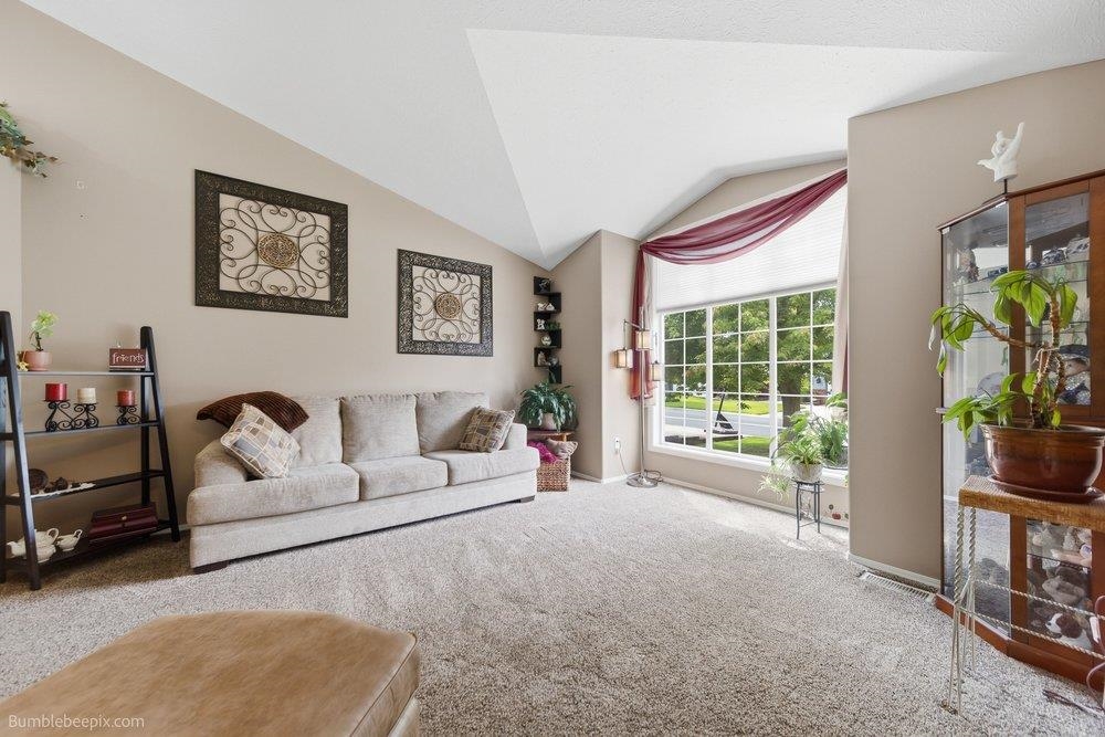 4318 E Winfield Rd - Photo 3