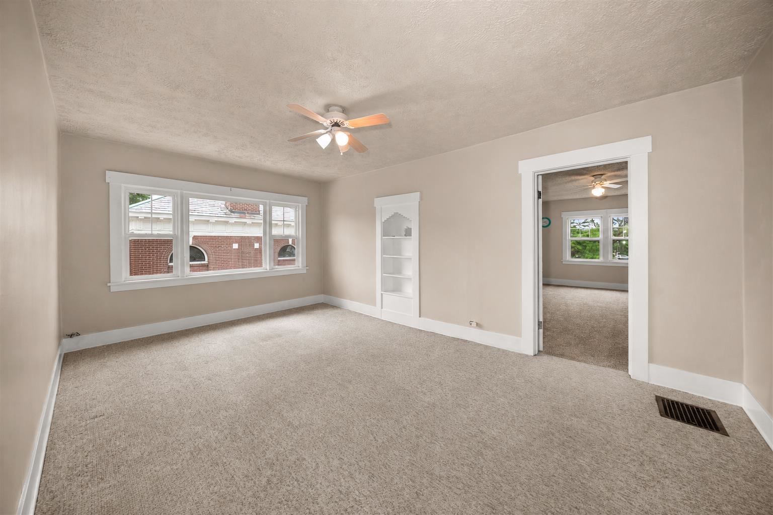 917 W Montgomery Ave - Photo 20