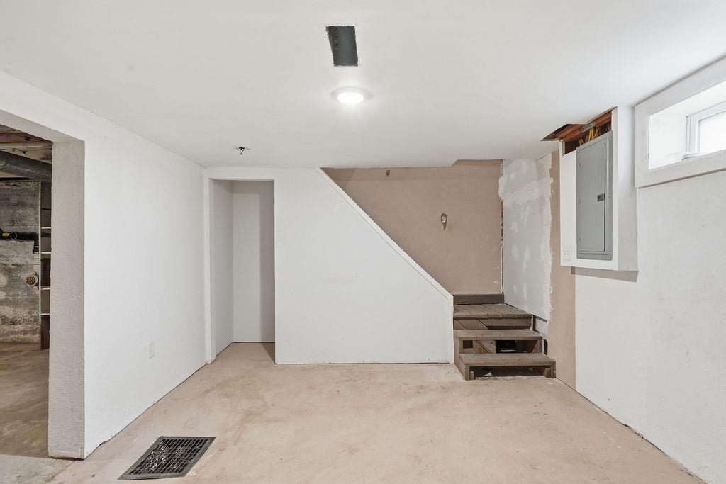 5028 N Adams St - Photo 22