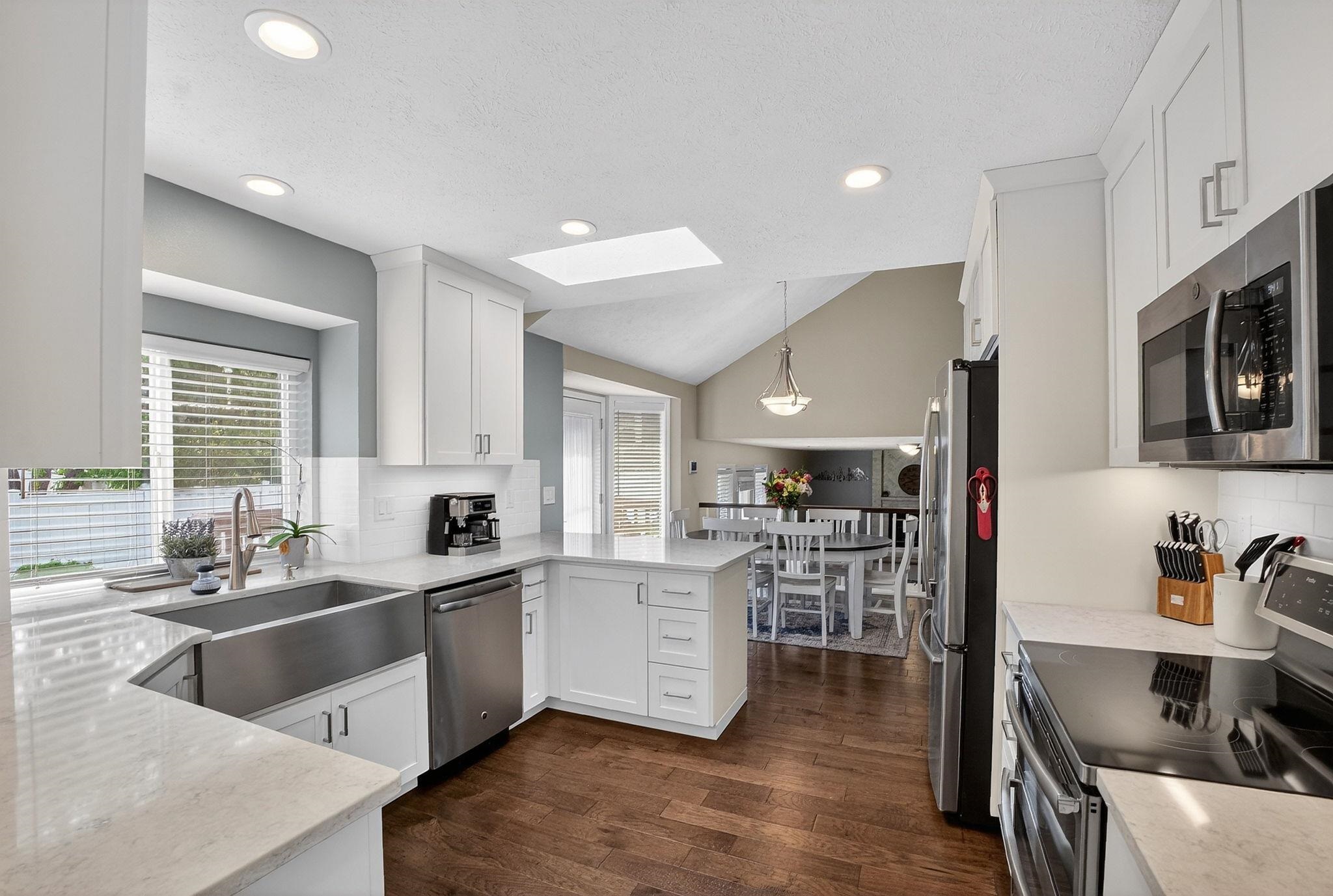 15820 E 23rd Ave - Photo 9
