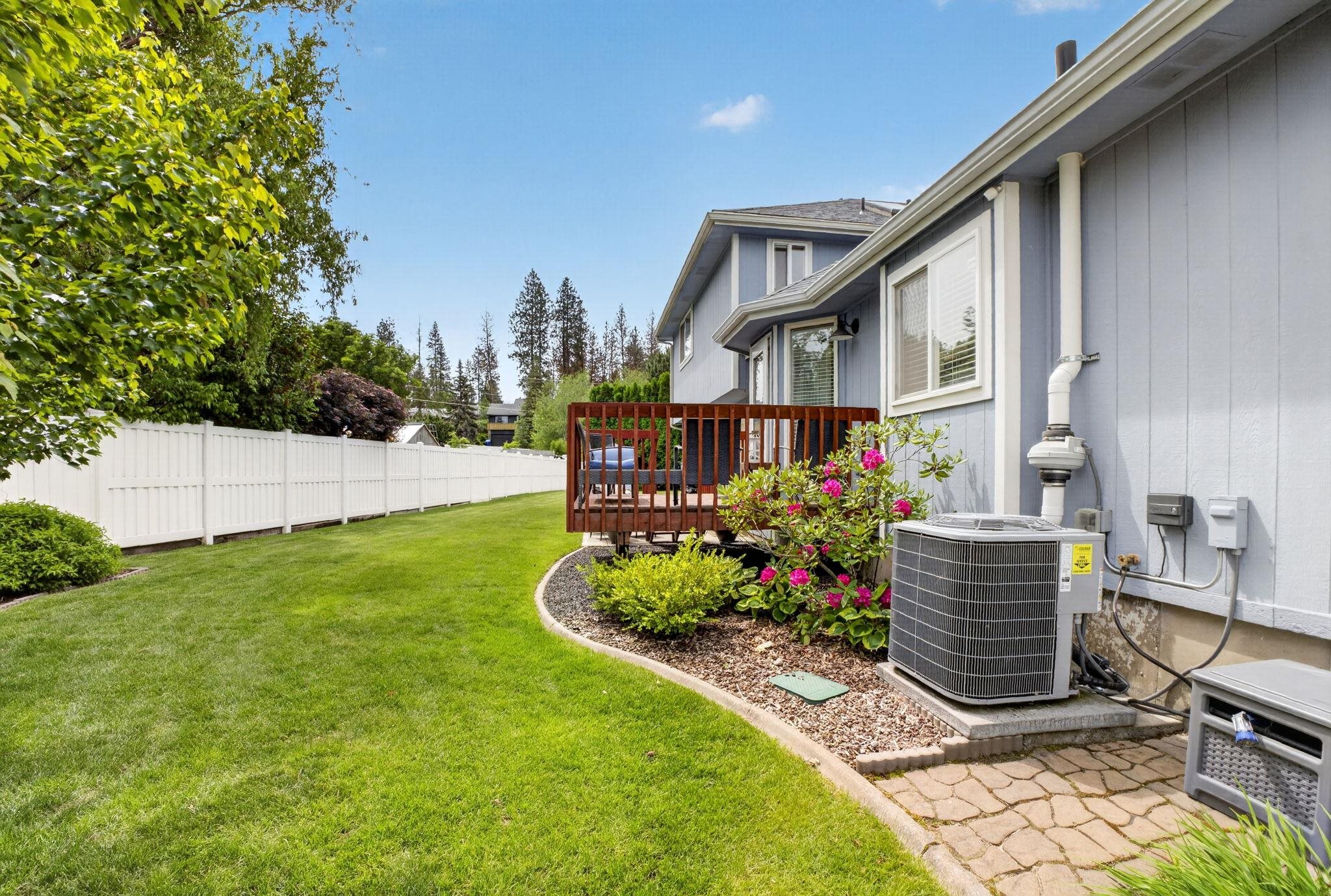 15820 E 23rd Ave - Photo 37