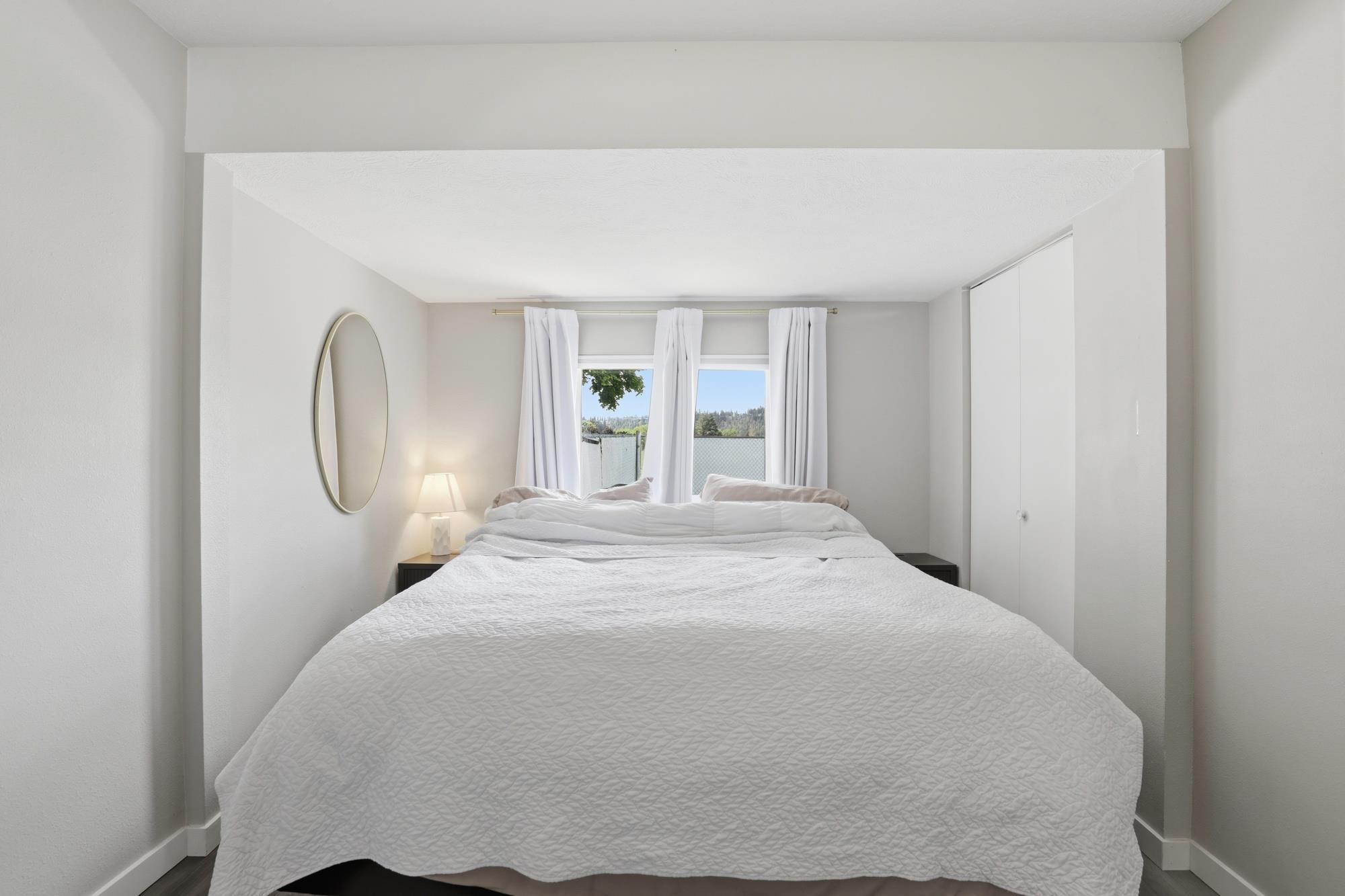 5005 N EVERGREEN Rd - Photo 12