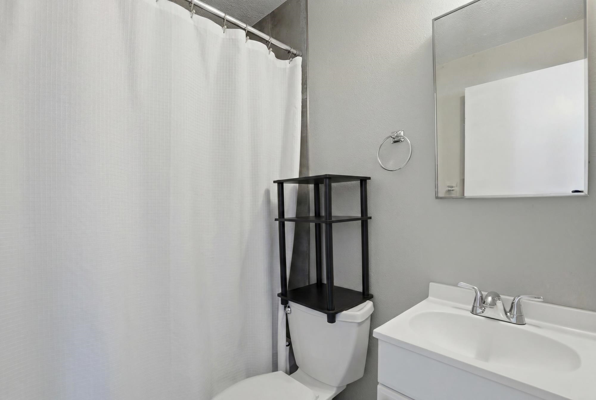 5005 N EVERGREEN Rd - Photo 14