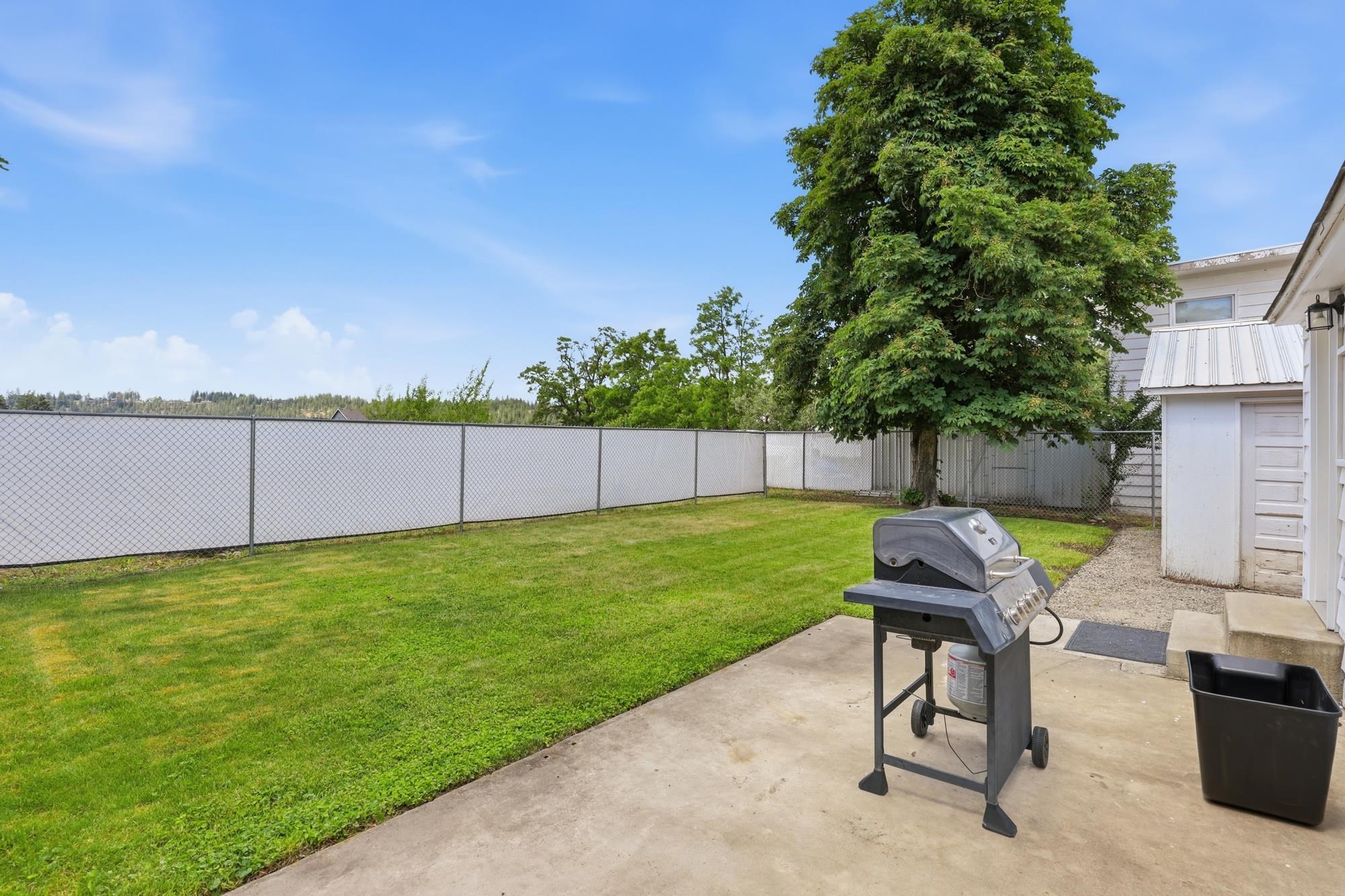 5005 N EVERGREEN Rd - Photo 16