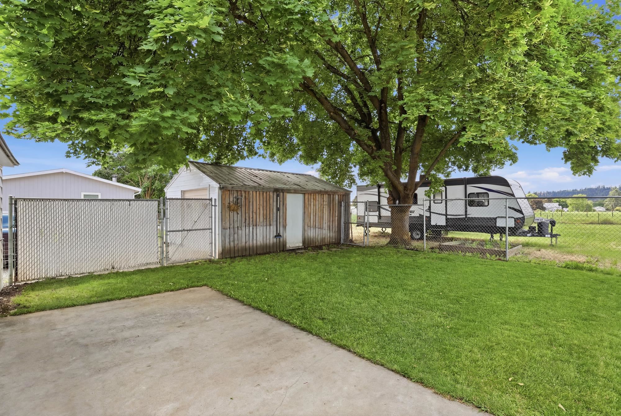 5005 N EVERGREEN Rd - Photo 36