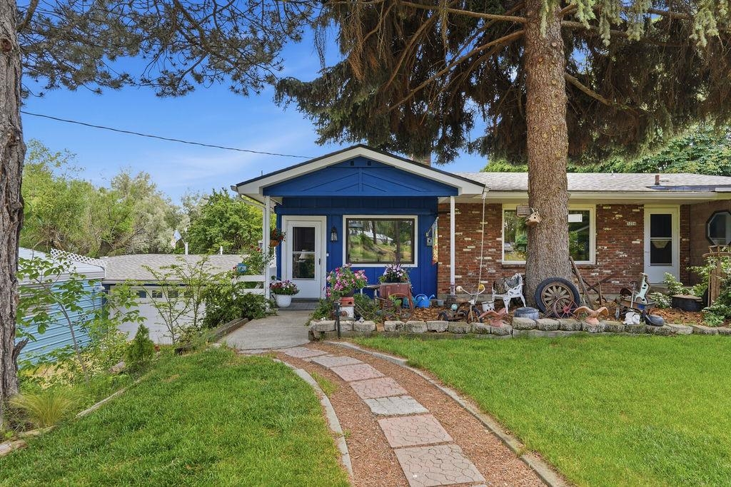 5204 E Granite Point Dr - Photo 3
