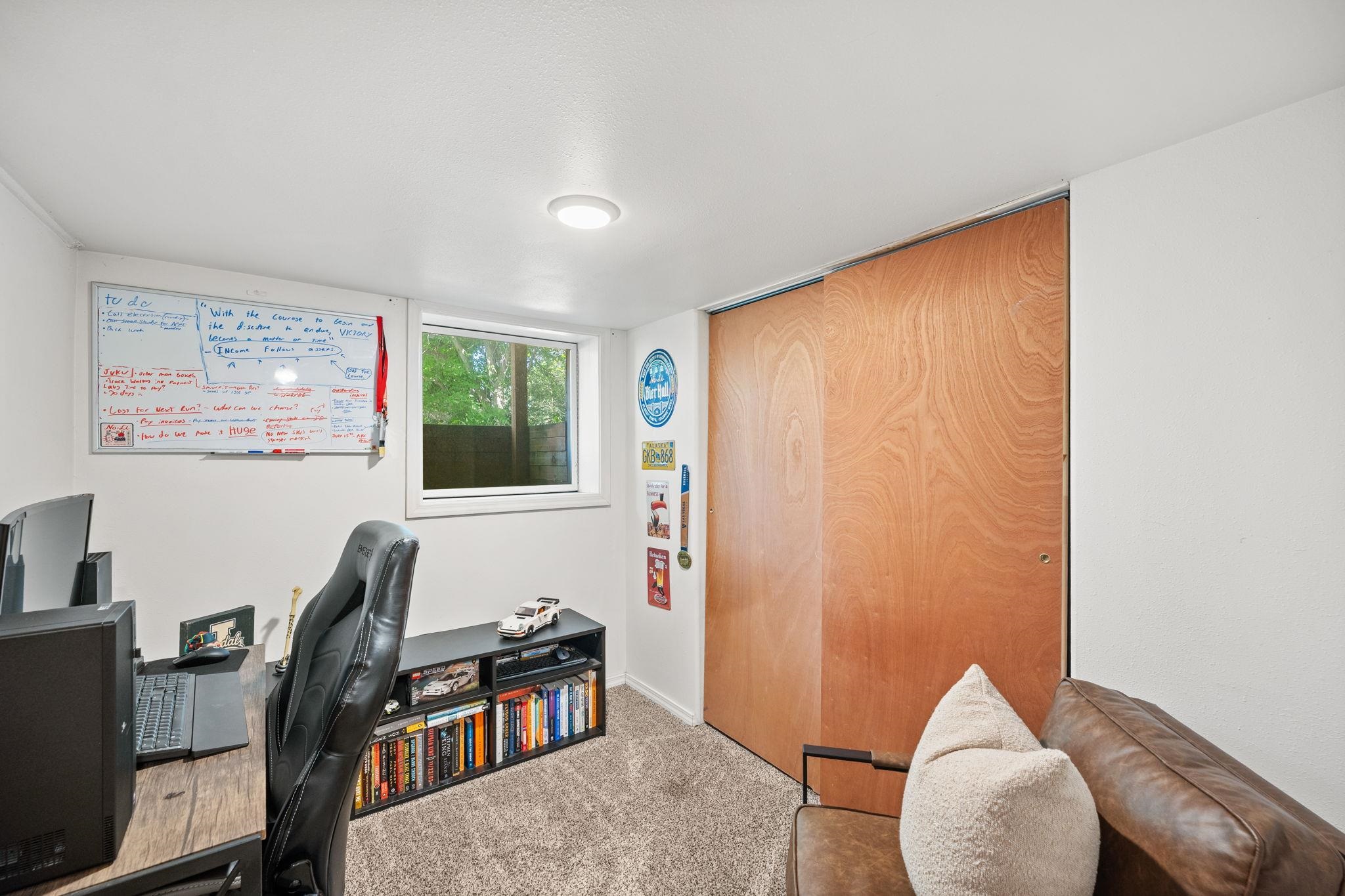 3811 E 25th Ave - Photo 22