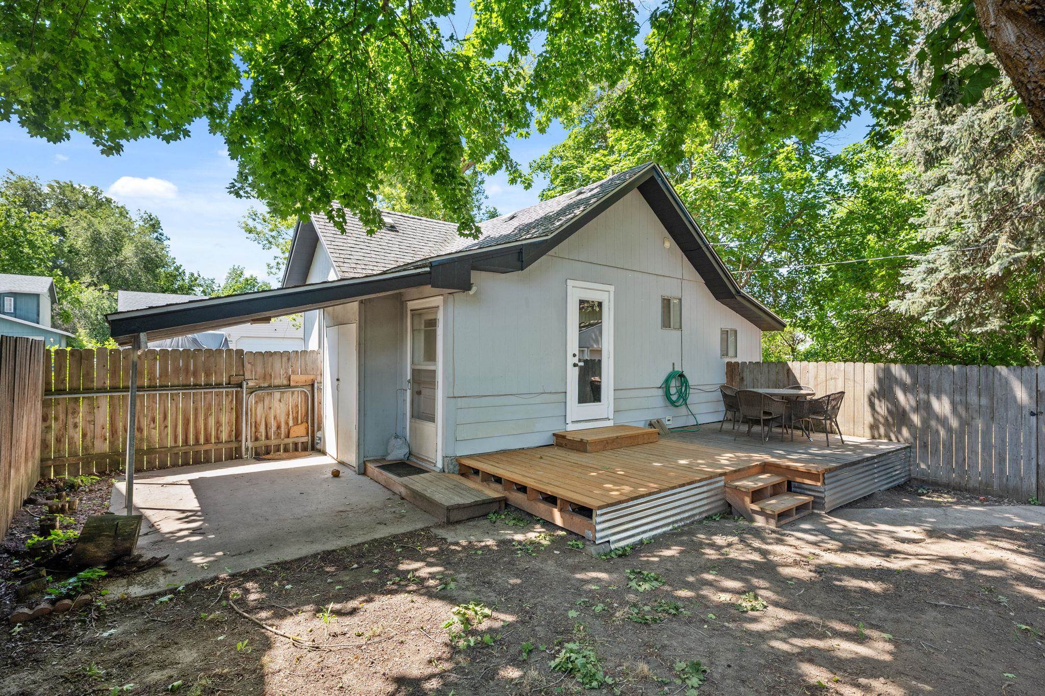 3811 E 25th Ave - Photo 25