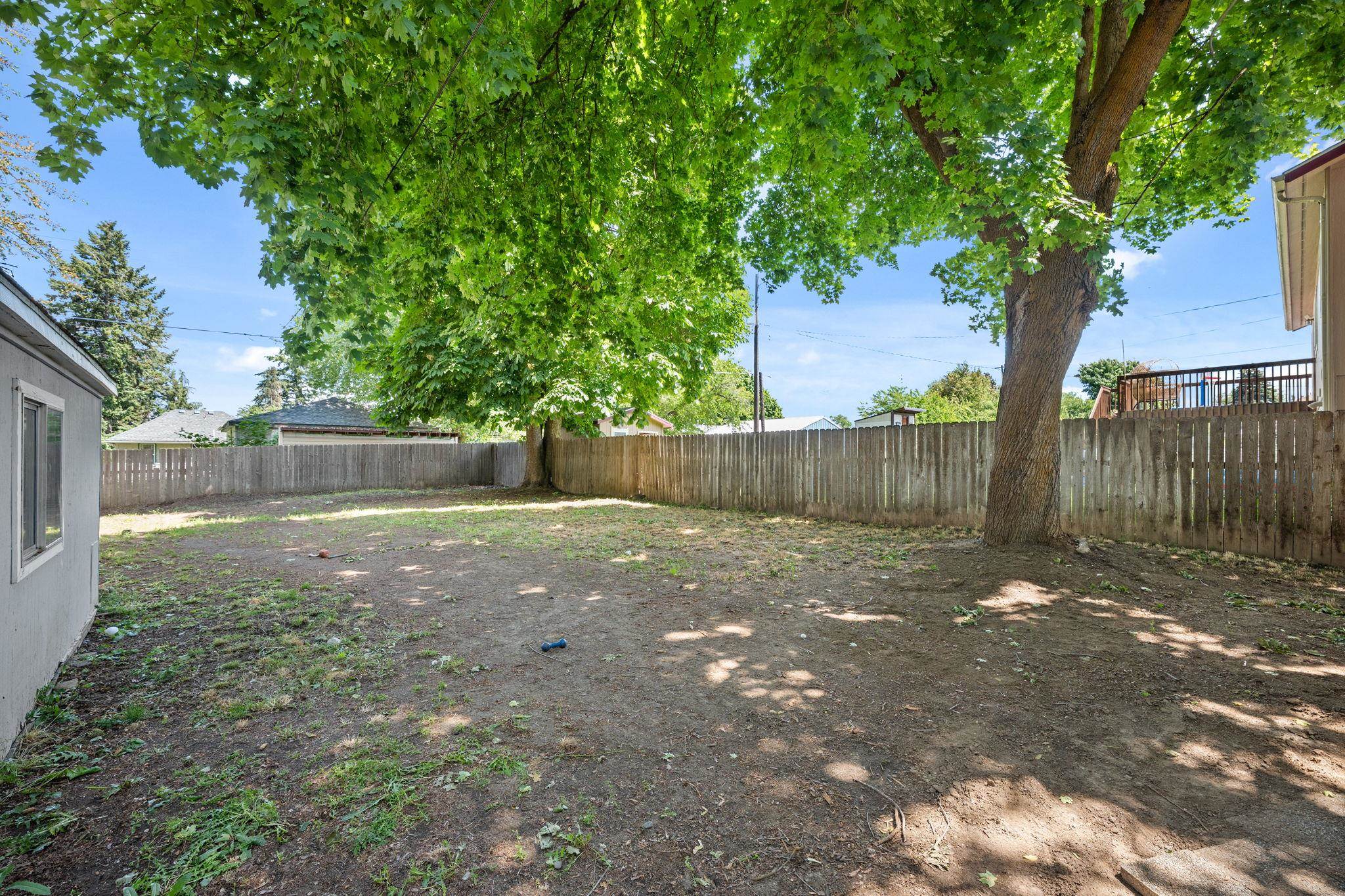 3811 E 25th Ave - Photo 27