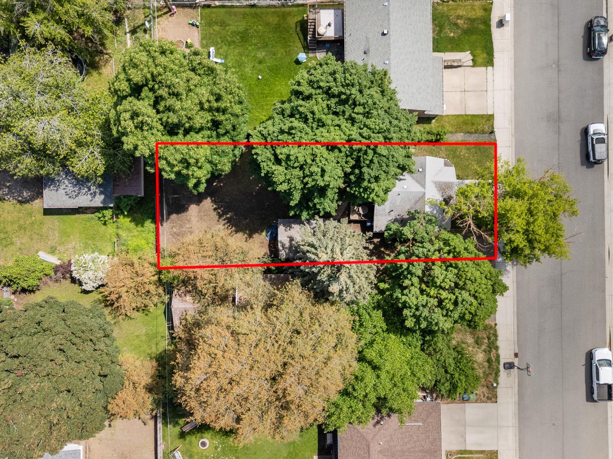 3811 E 25th Ave - Photo 32