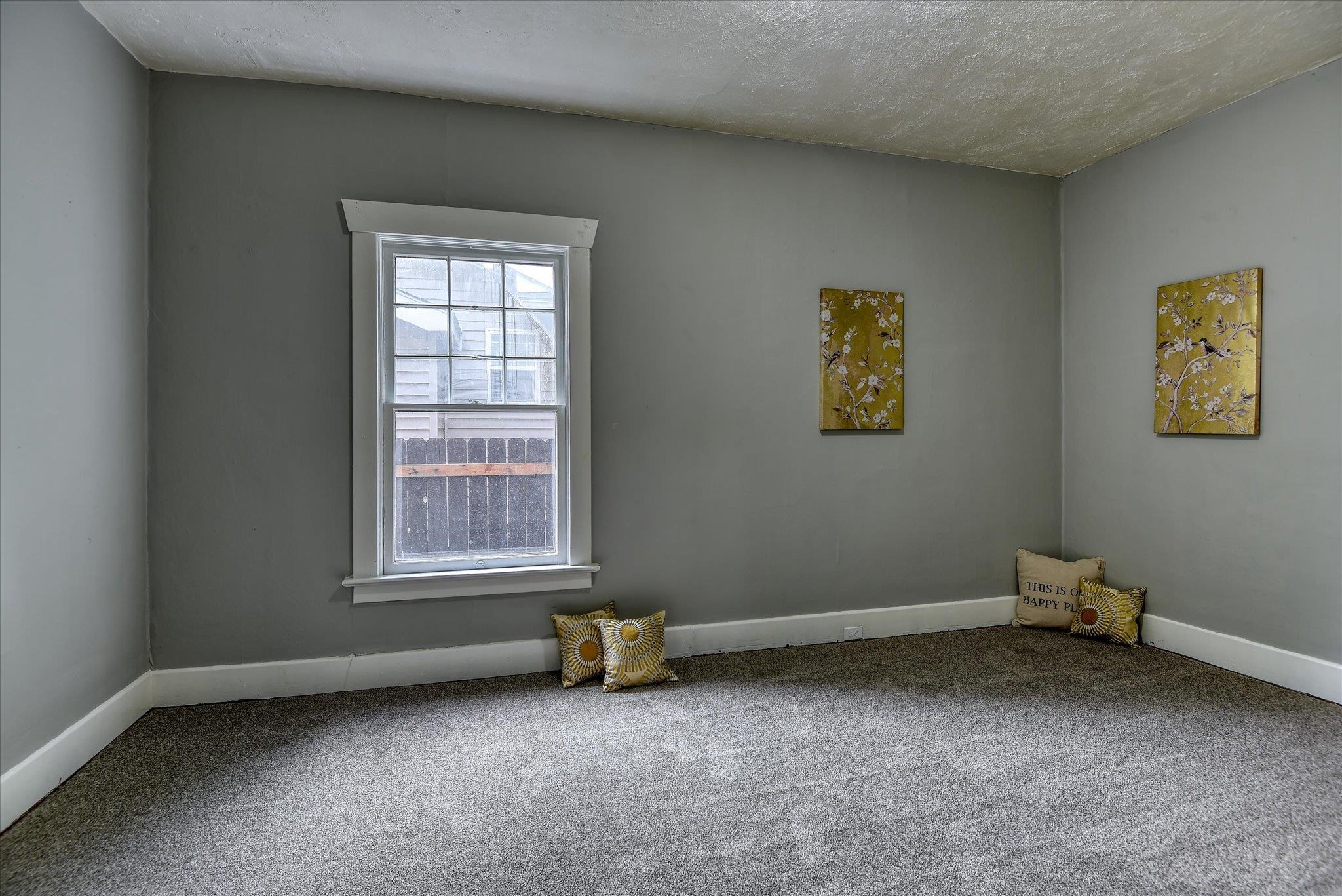 2411 E Diamond Ave - Photo 16