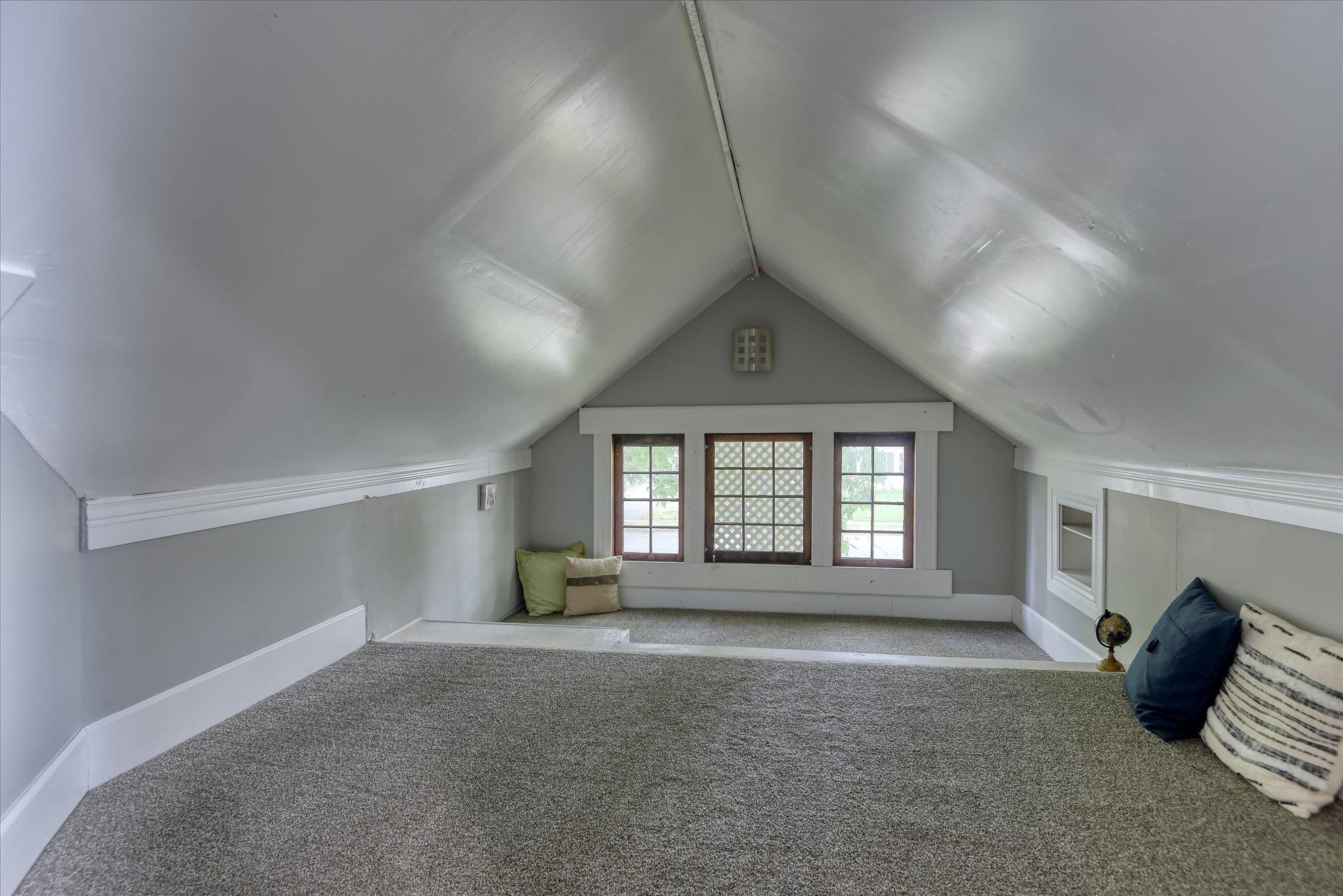 2411 E Diamond Ave - Photo 26