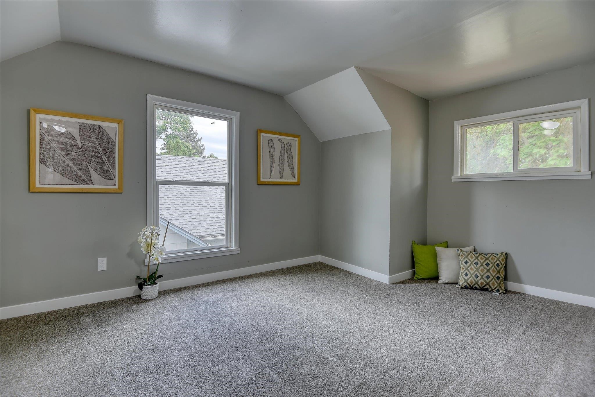 2411 E Diamond Ave - Photo 28