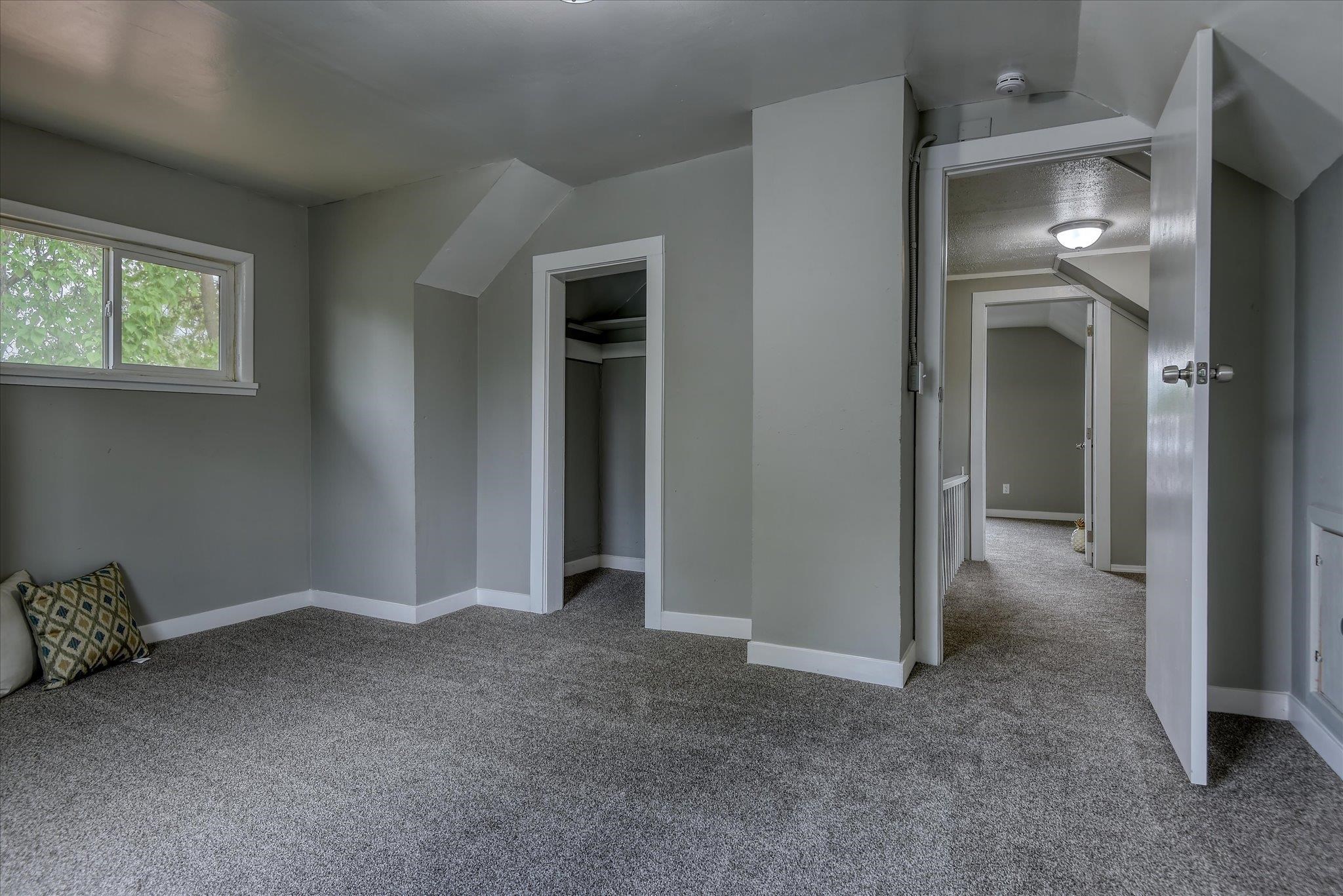 2411 E Diamond Ave - Photo 29