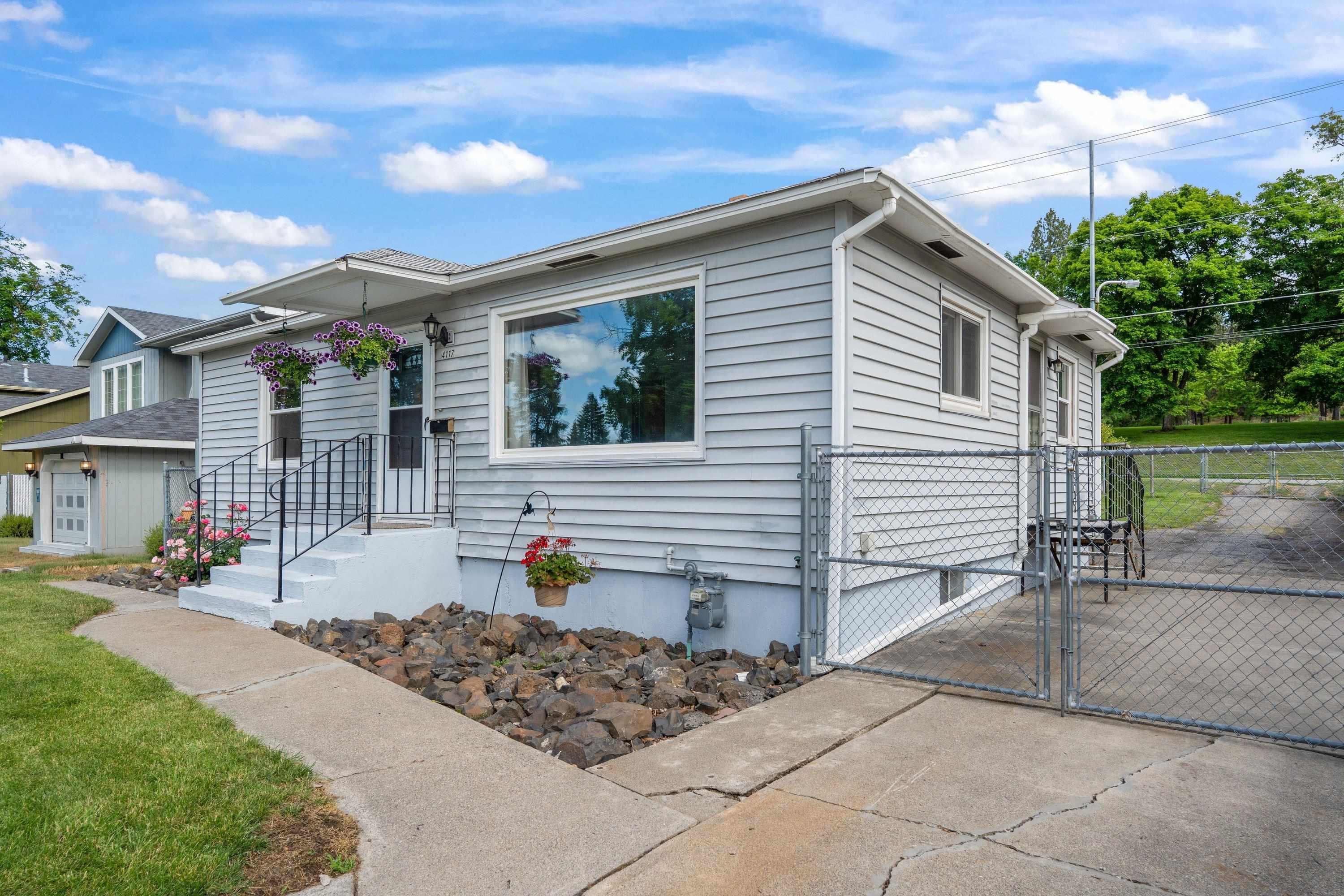 4117 E Frederick Ave - Photo 3