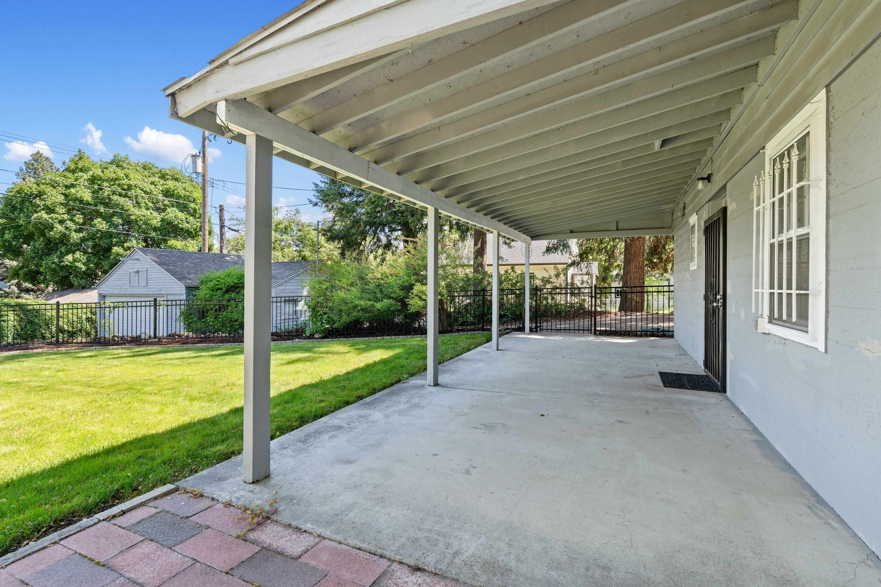 3215 E 17TH Ave - Photo 38