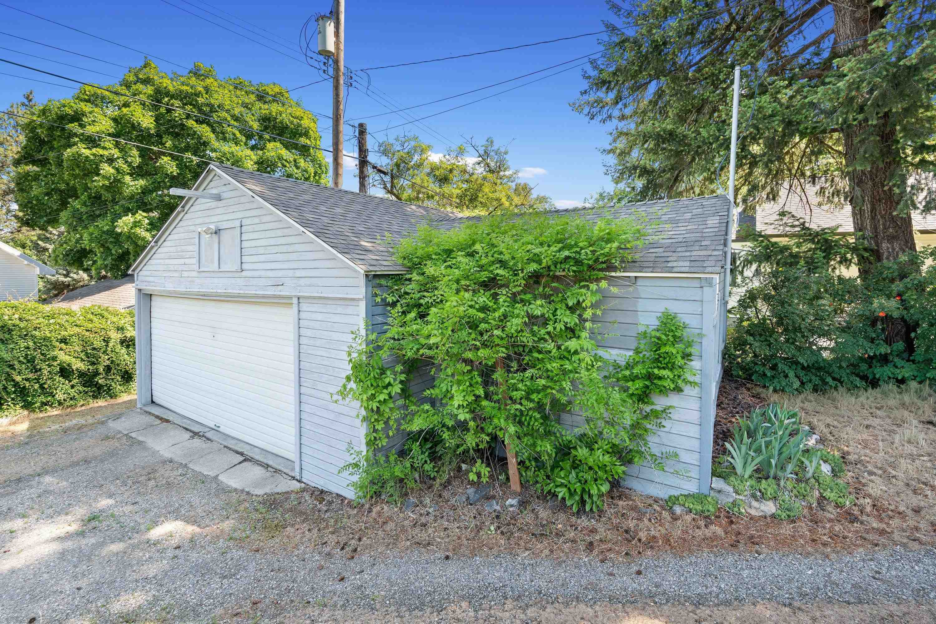 3215 E 17TH Ave - Photo 43