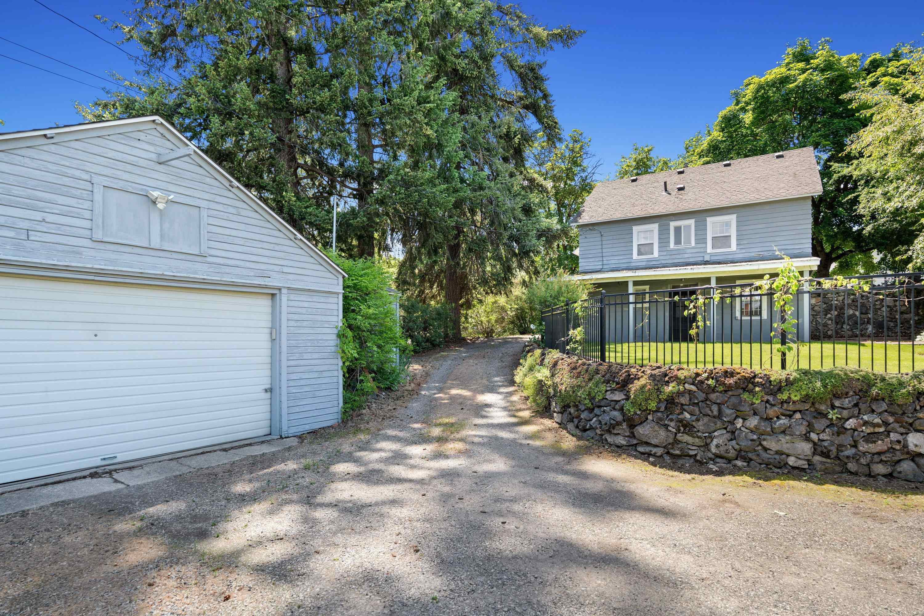3215 E 17TH Ave - Photo 45