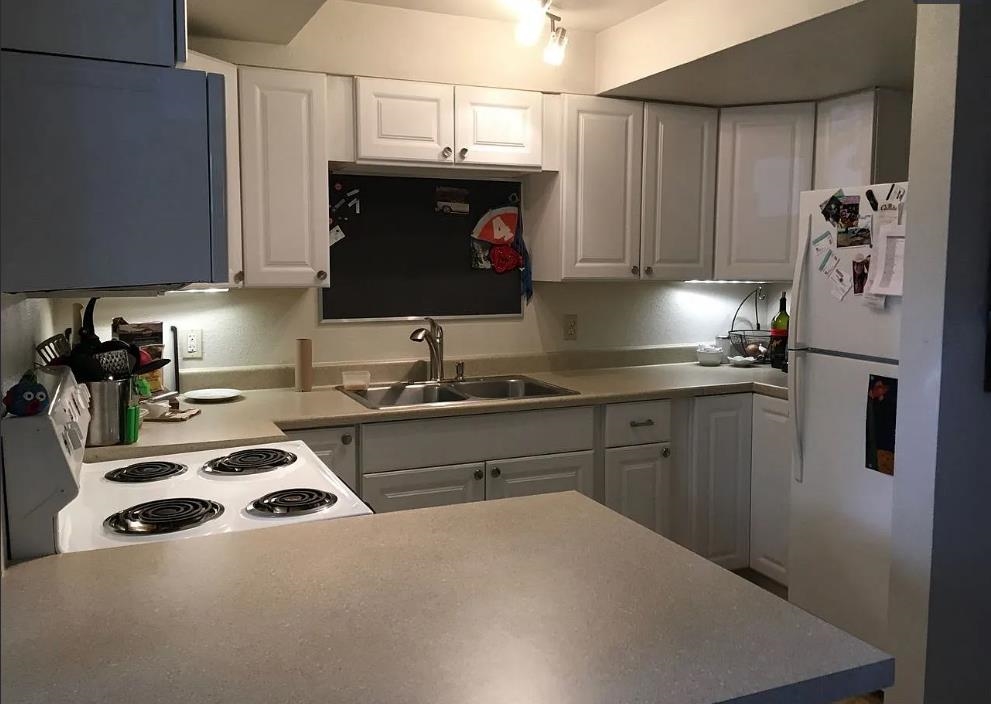 1321 W 11th Ave - Photo 4