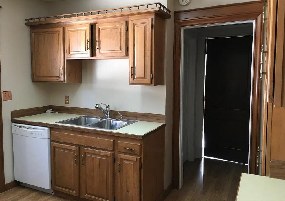 1321 W 11th Ave - Photo 13