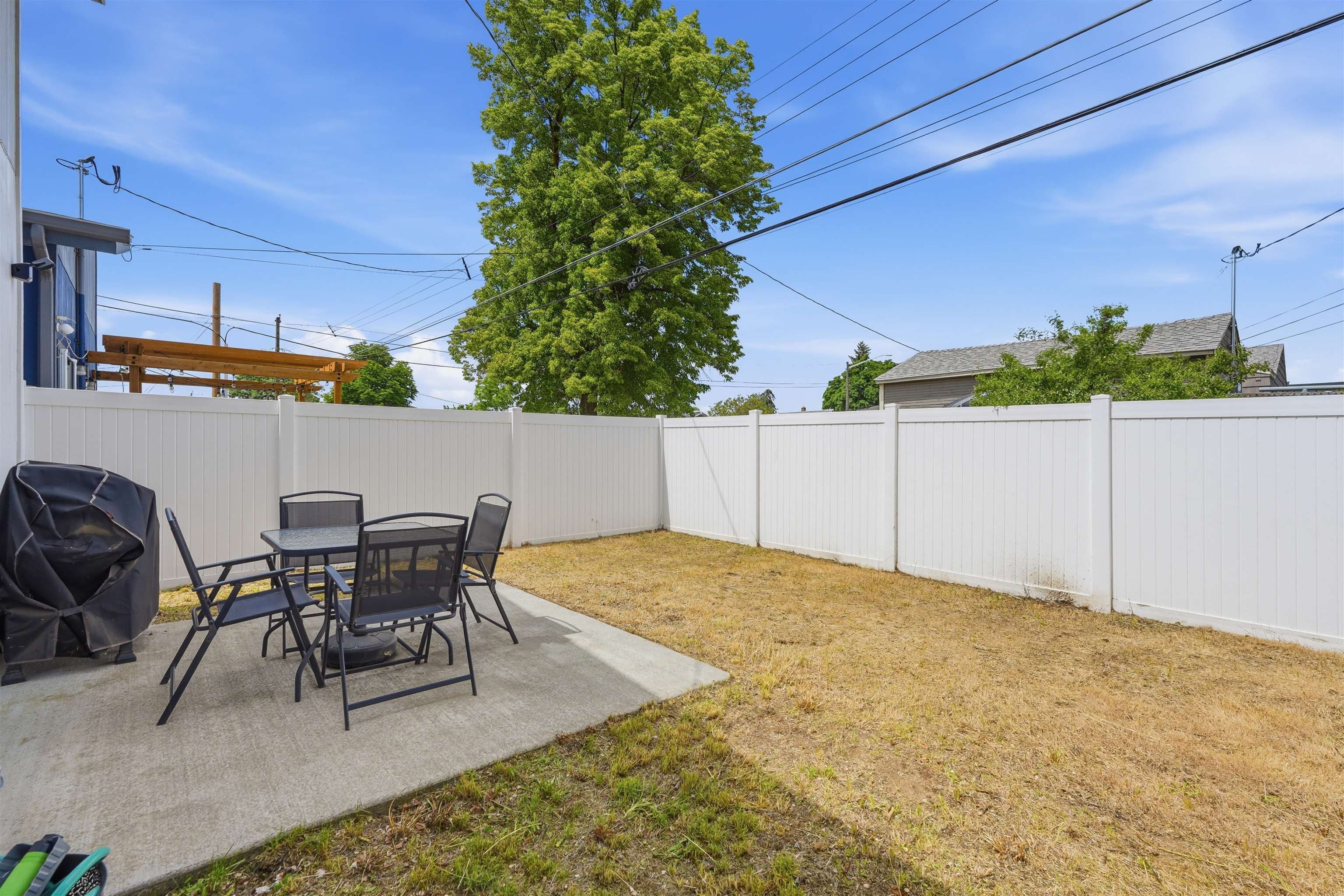 2303 E Longfellow Ave - Photo 8