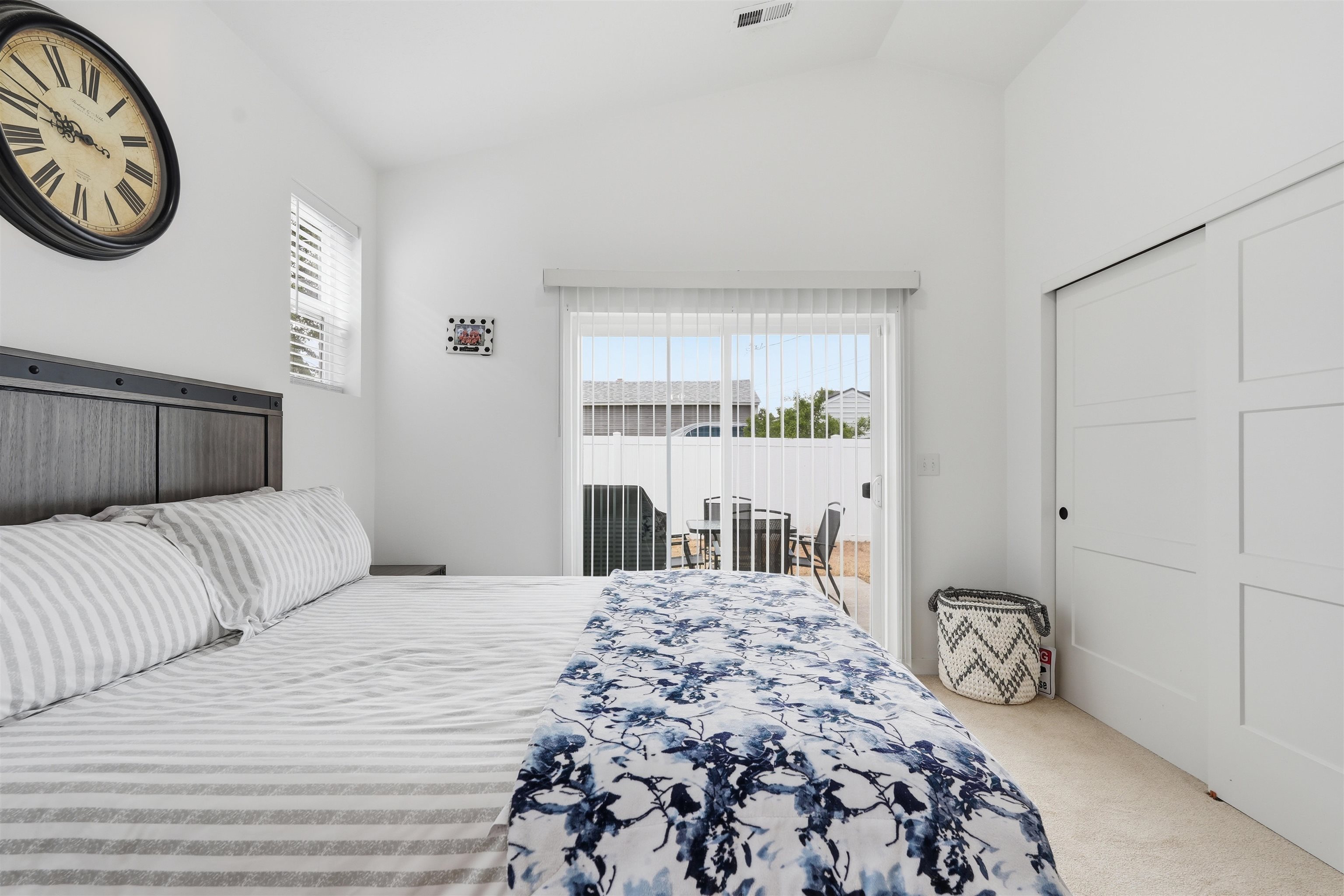 2303 E Longfellow Ave - Photo 16