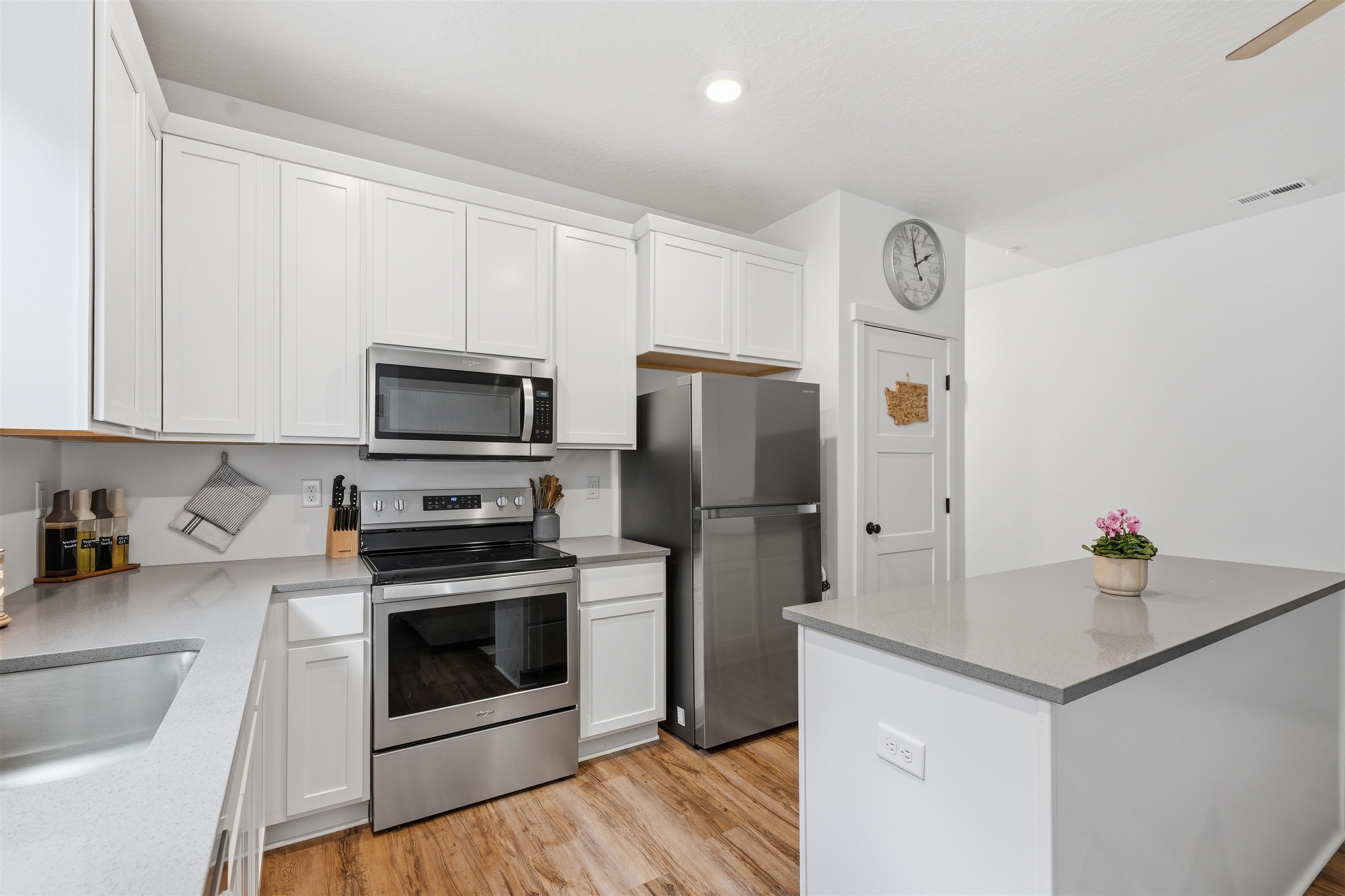 2303 E Longfellow Ave - Photo 22