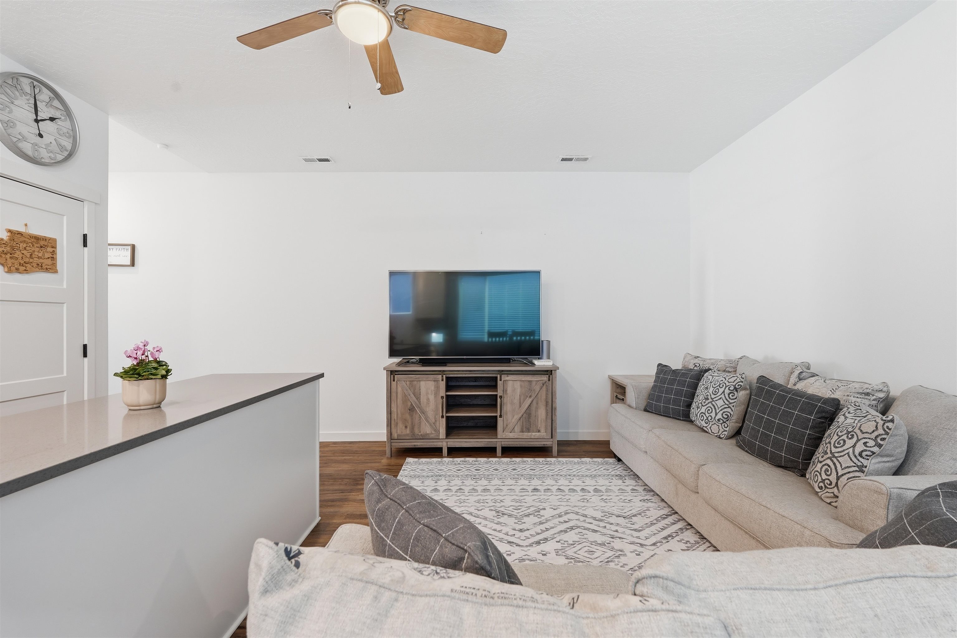 2303 E Longfellow Ave - Photo 25