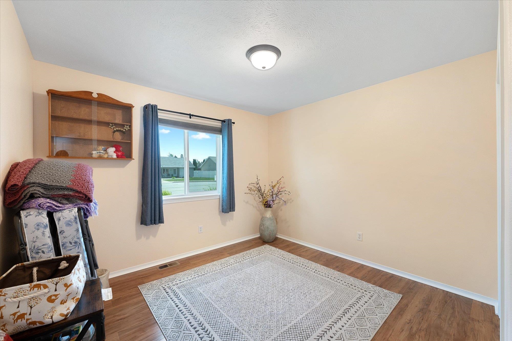 1621 N Edgerton Ct - Photo 16