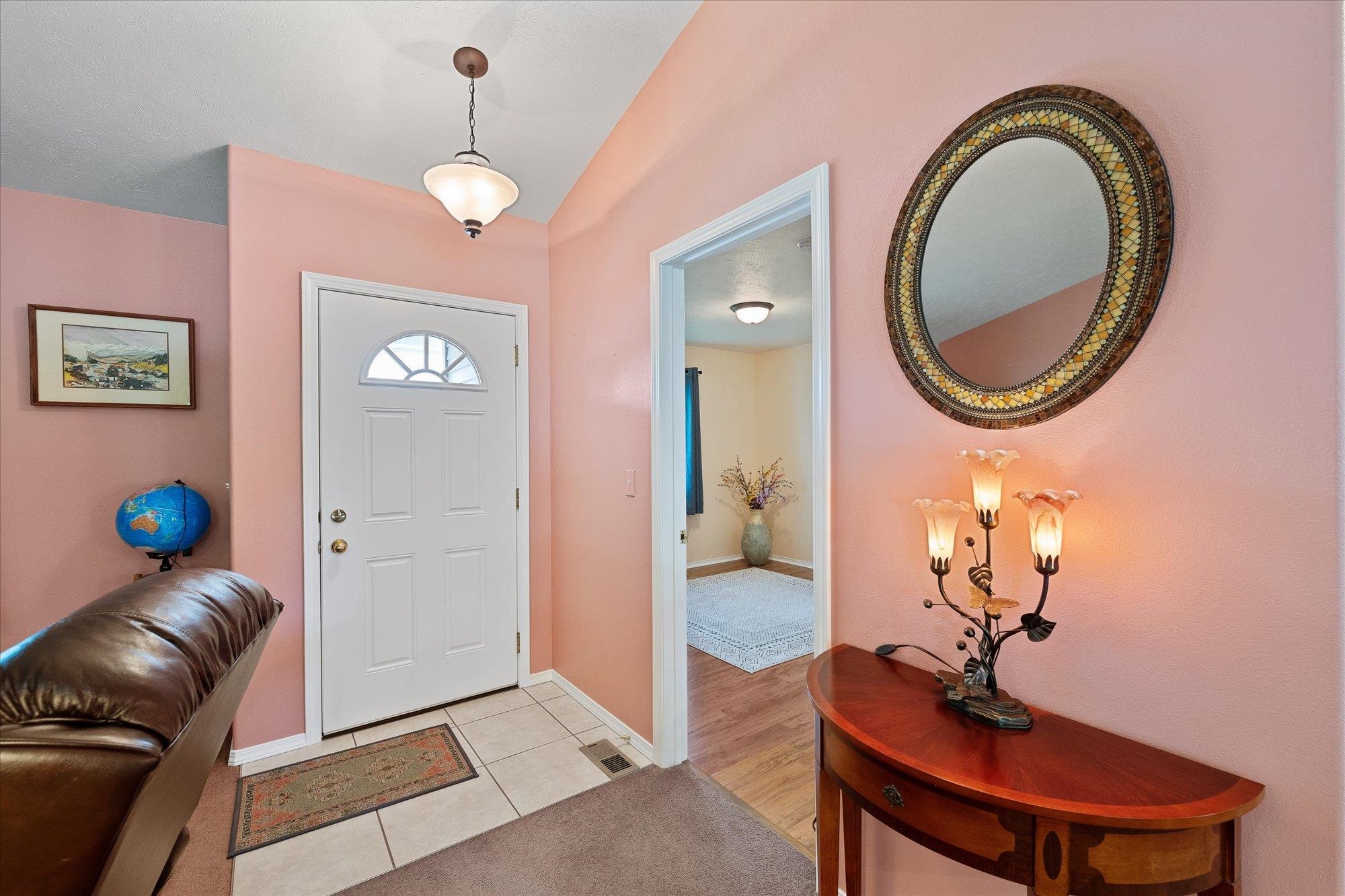 1621 N Edgerton Ct - Photo 5