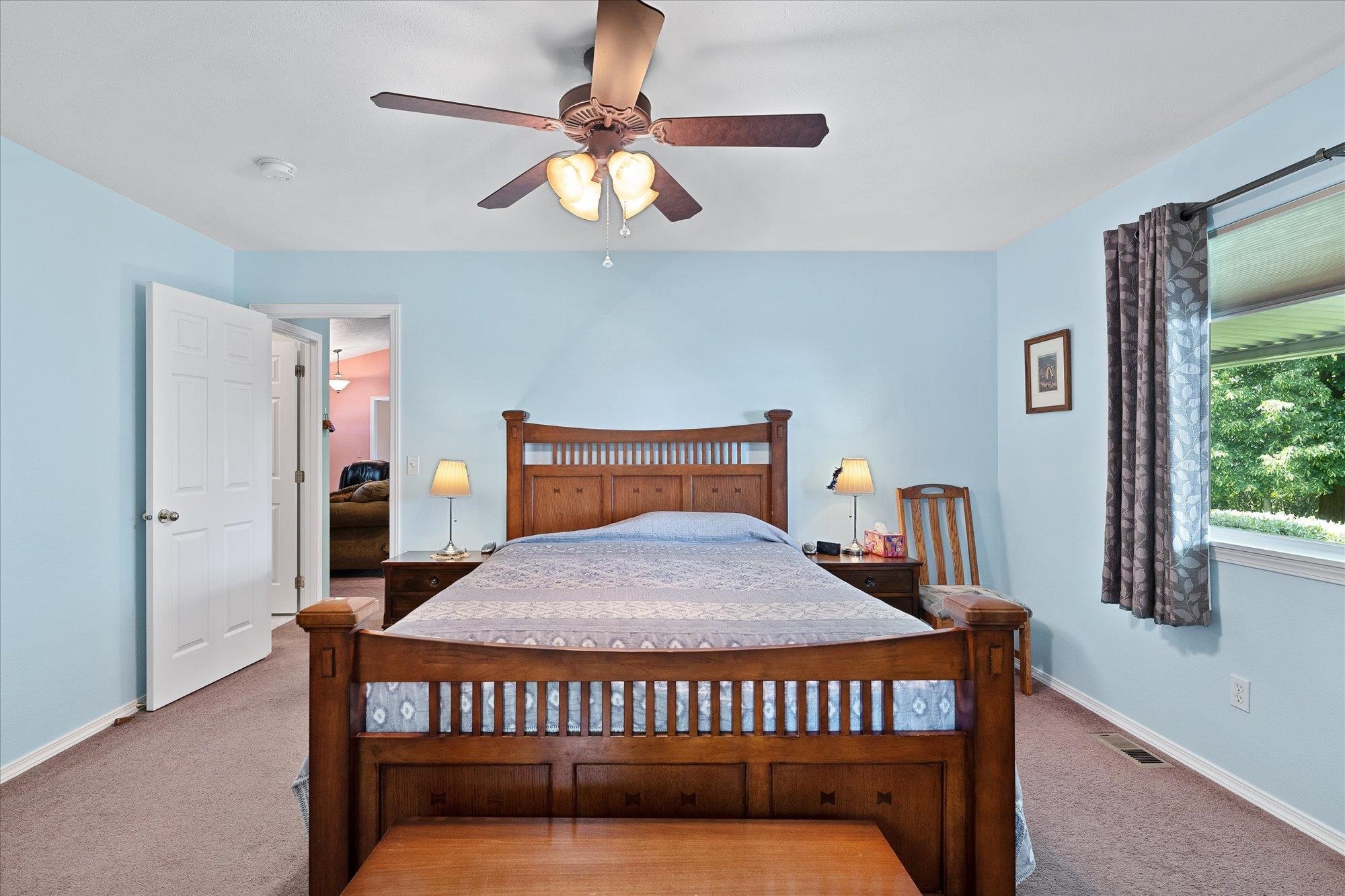 1621 N Edgerton Ct - Photo 15