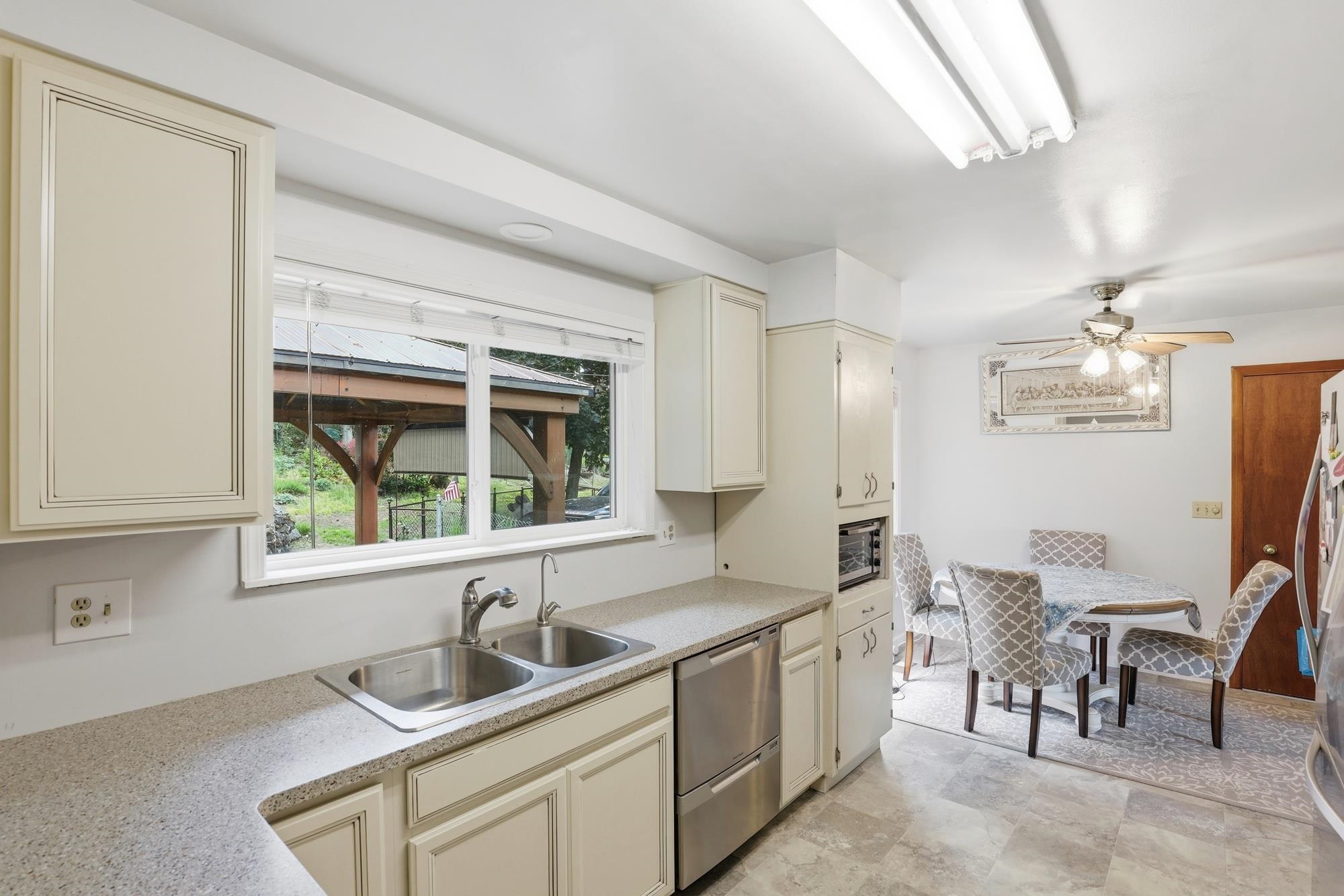 3806 E 17th Ave - Photo 14