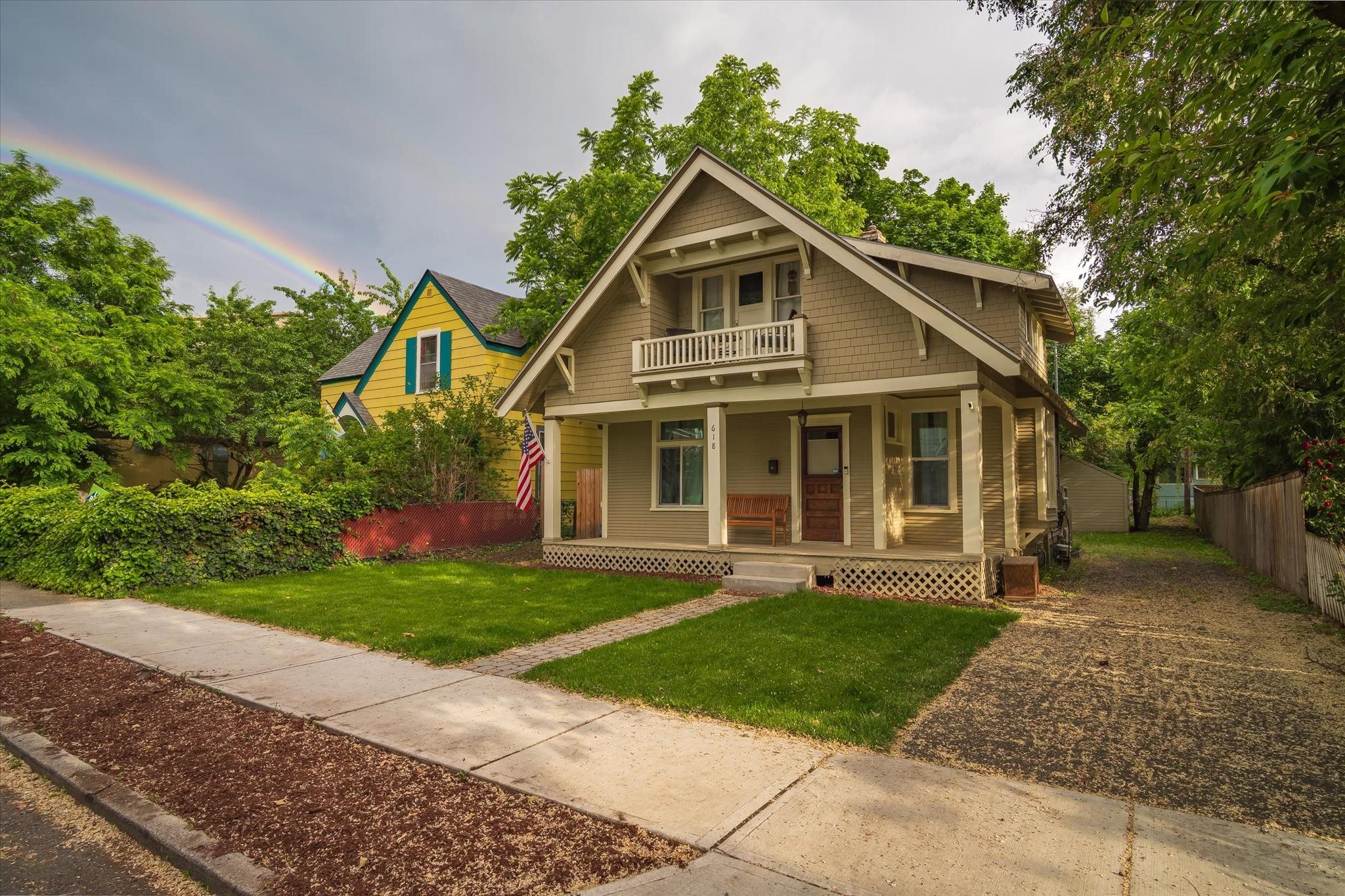 618 E 9th Ave - Photo 4