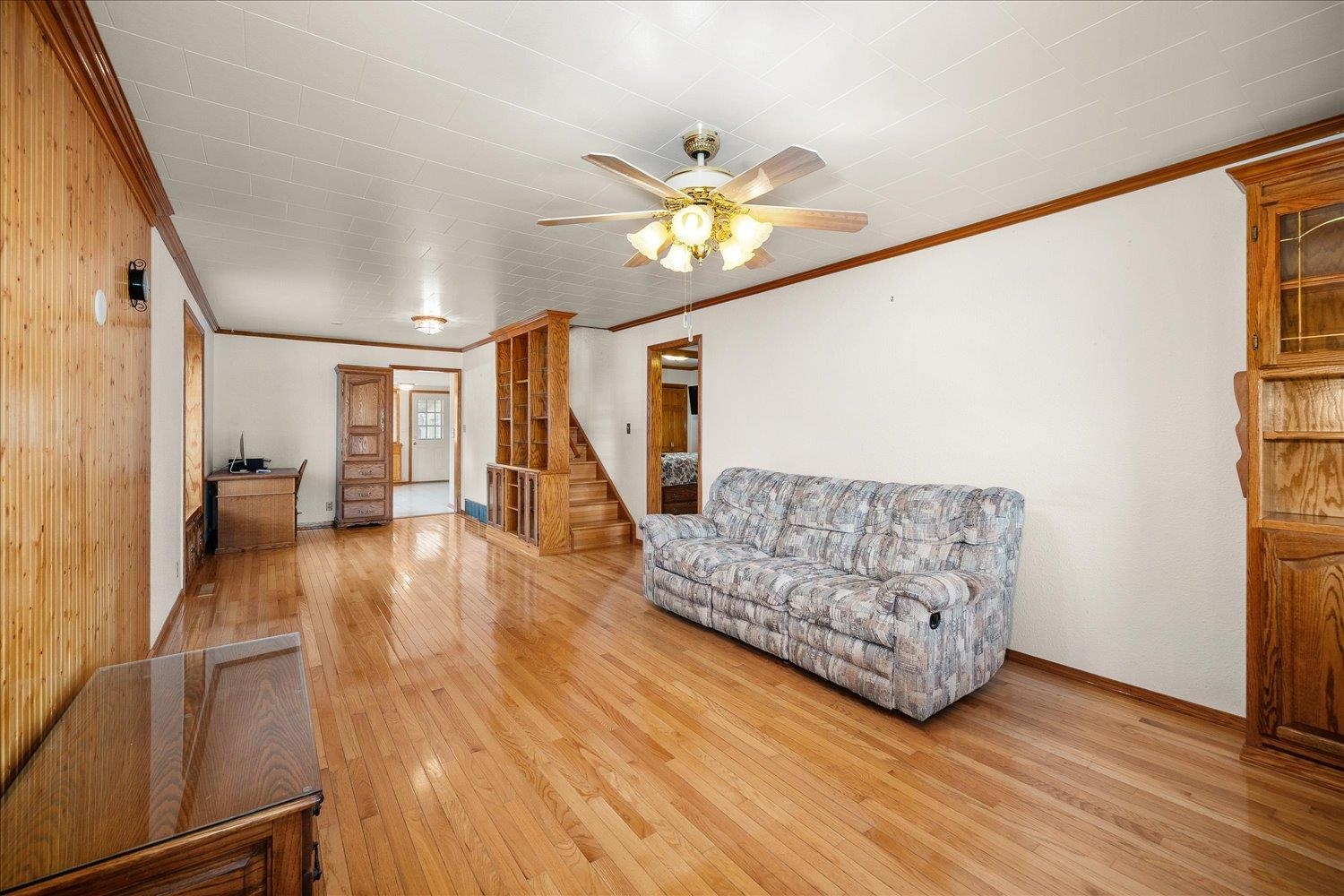 532 E Heroy Ave - Photo 5
