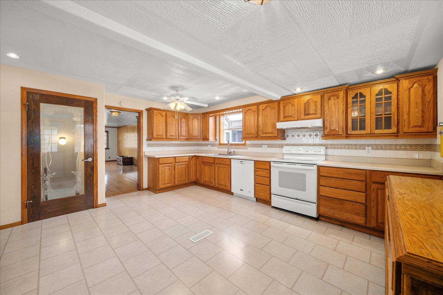 532 E Heroy Ave - Photo 13
