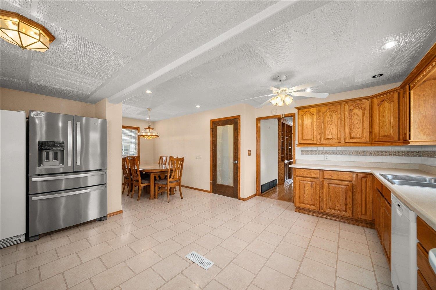 532 E Heroy Ave - Photo 14
