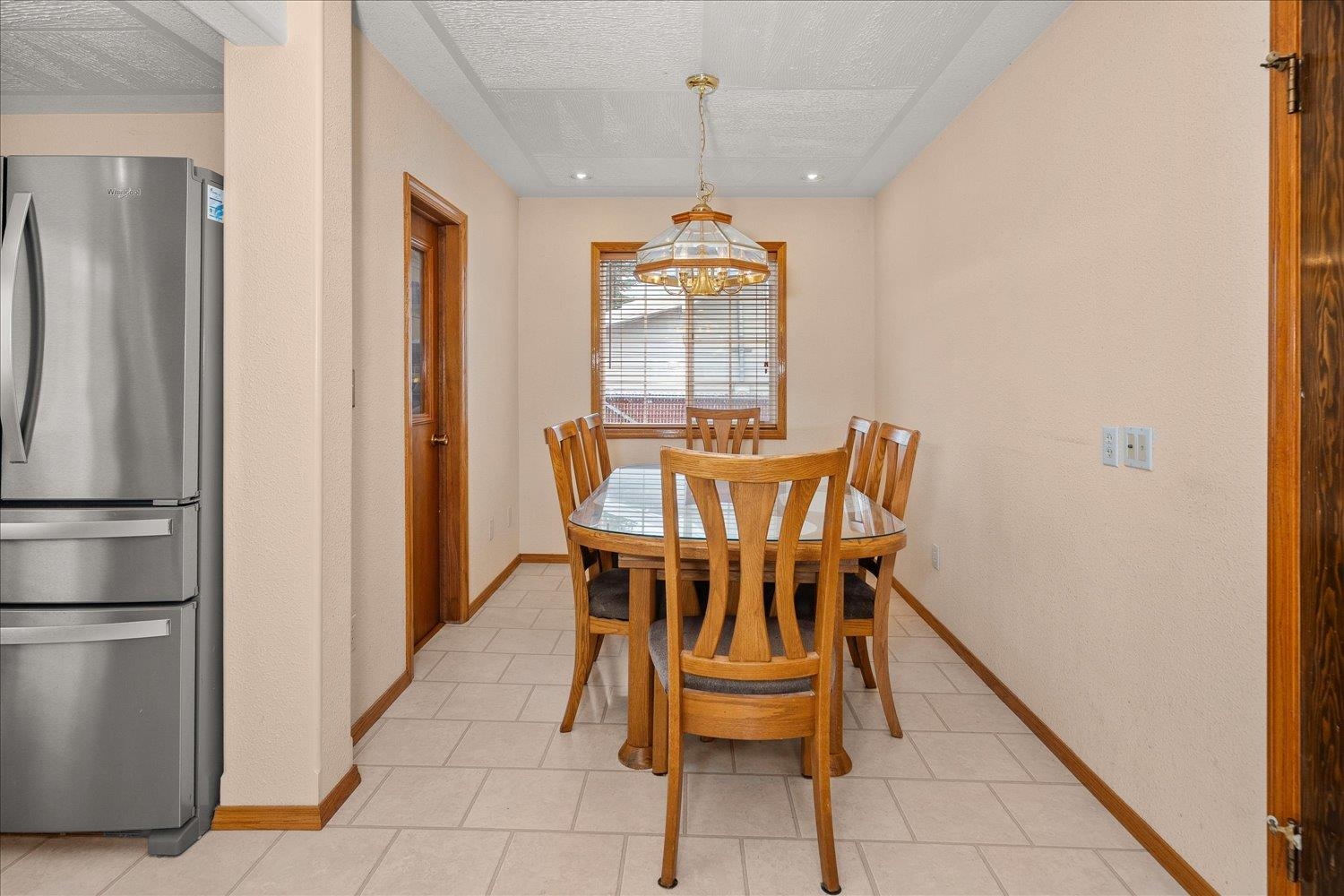 532 E Heroy Ave - Photo 16