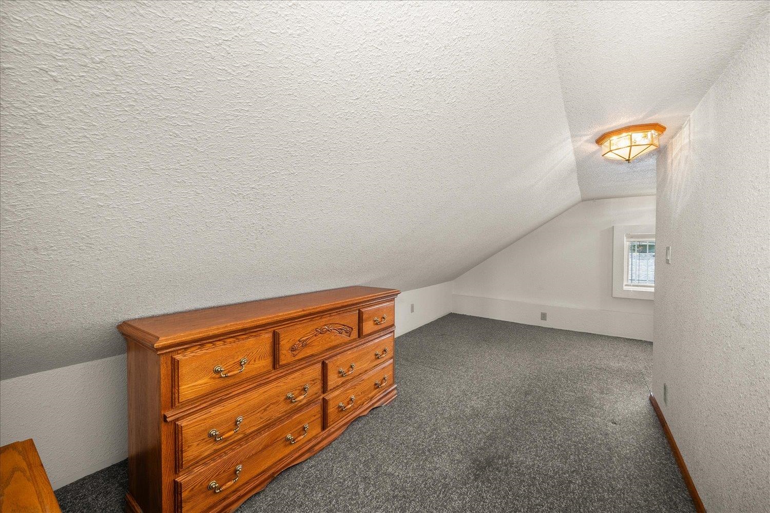 532 E Heroy Ave - Photo 23