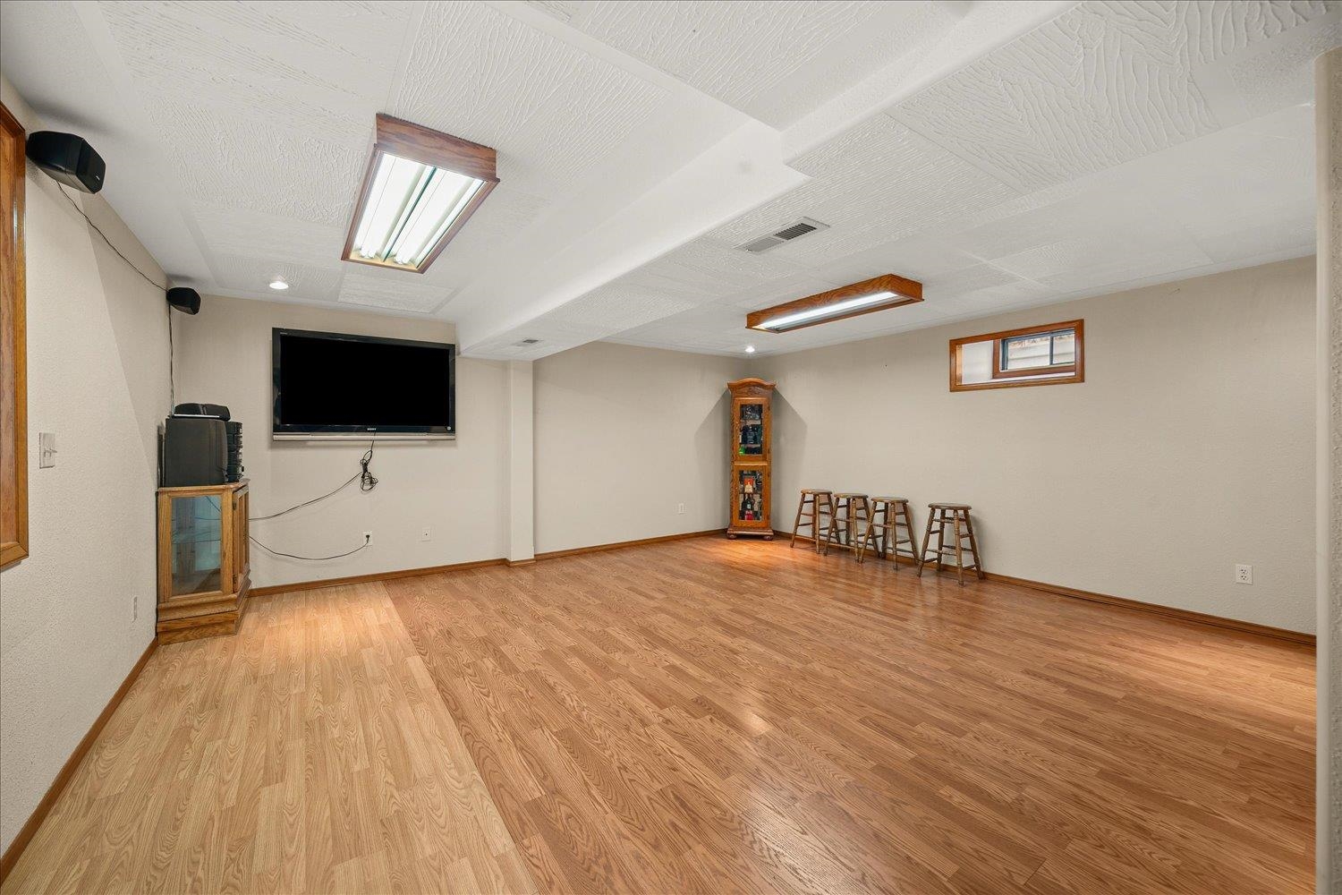 532 E Heroy Ave - Photo 34