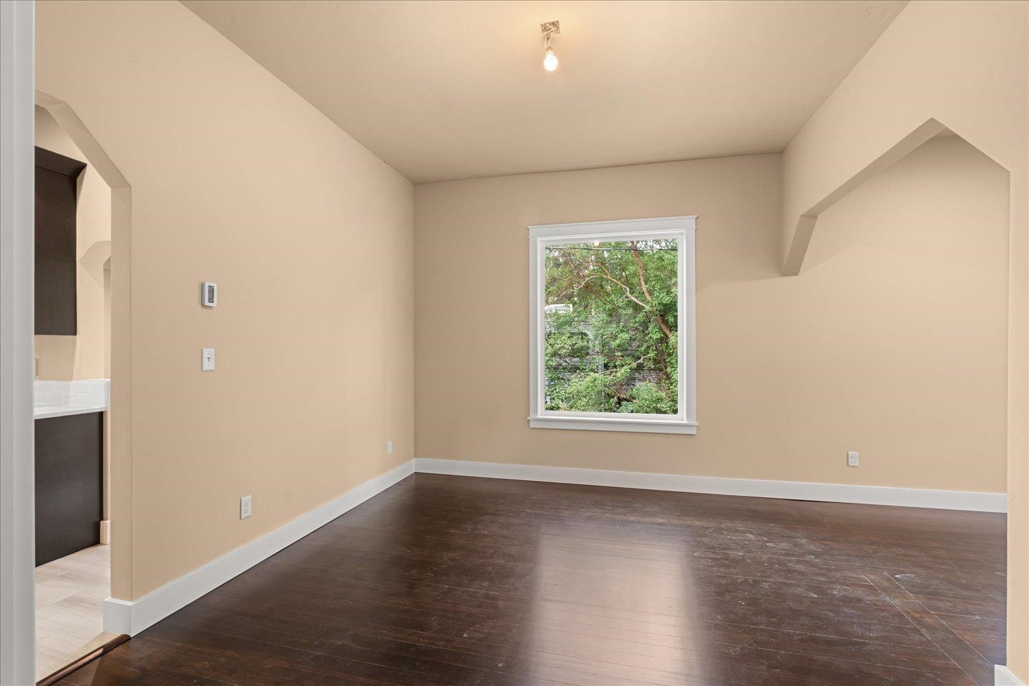 16647 N Oregon St - Photo 5