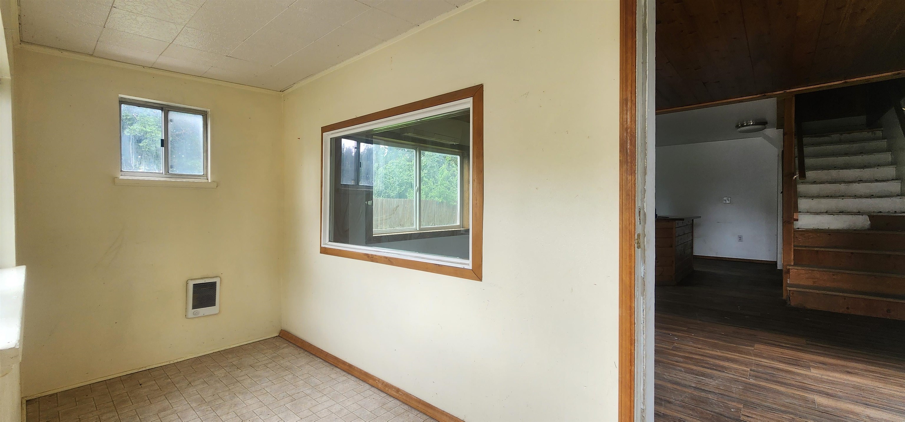 509 S Newport Ave - Photo 2