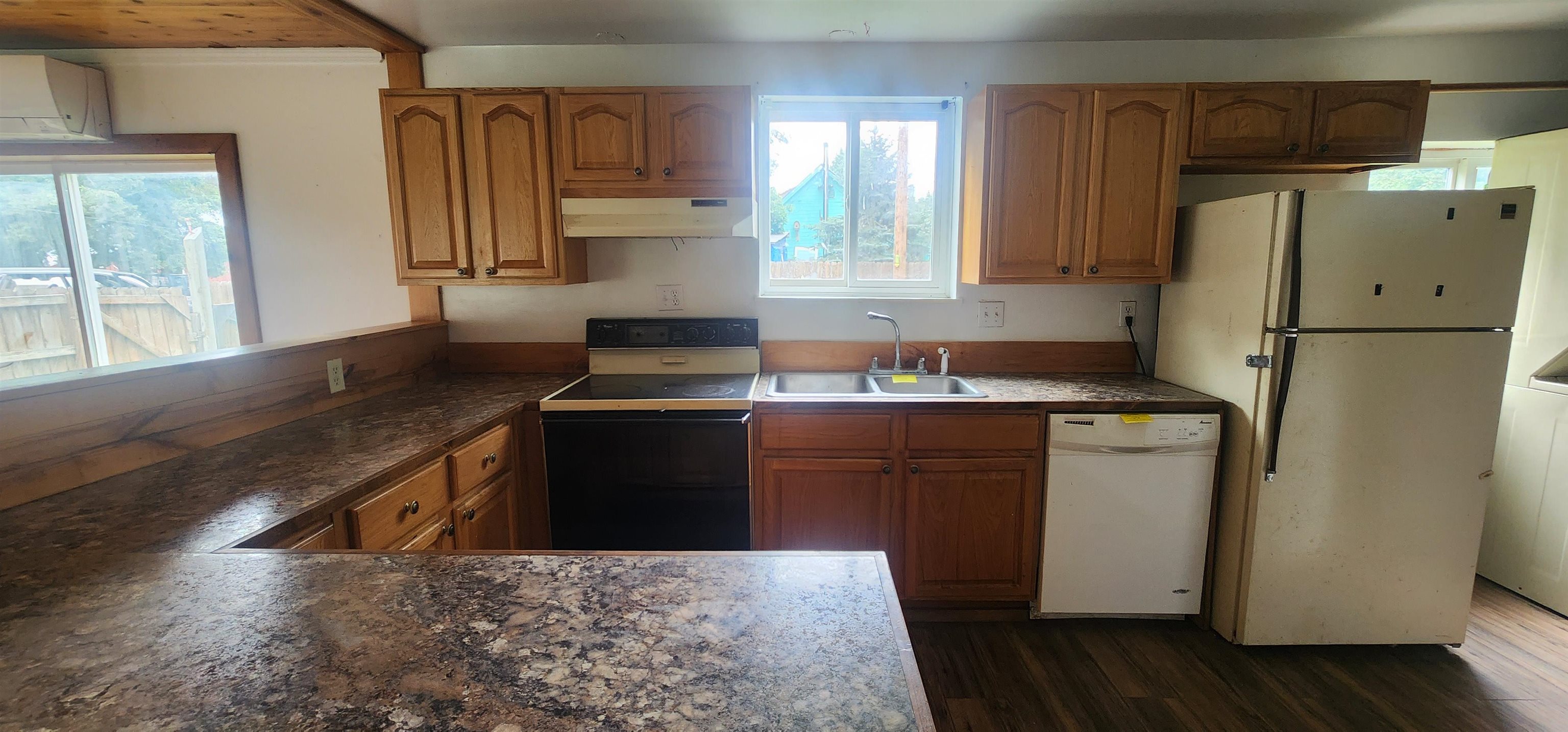 509 S Newport Ave - Photo 4