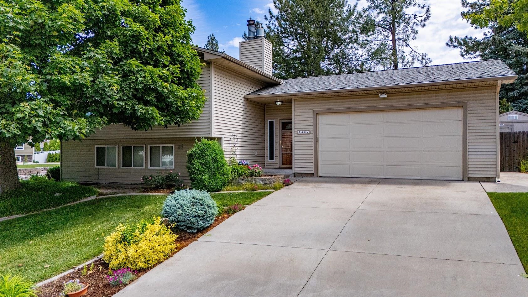 1807 S Fawn Dr - Photo 1