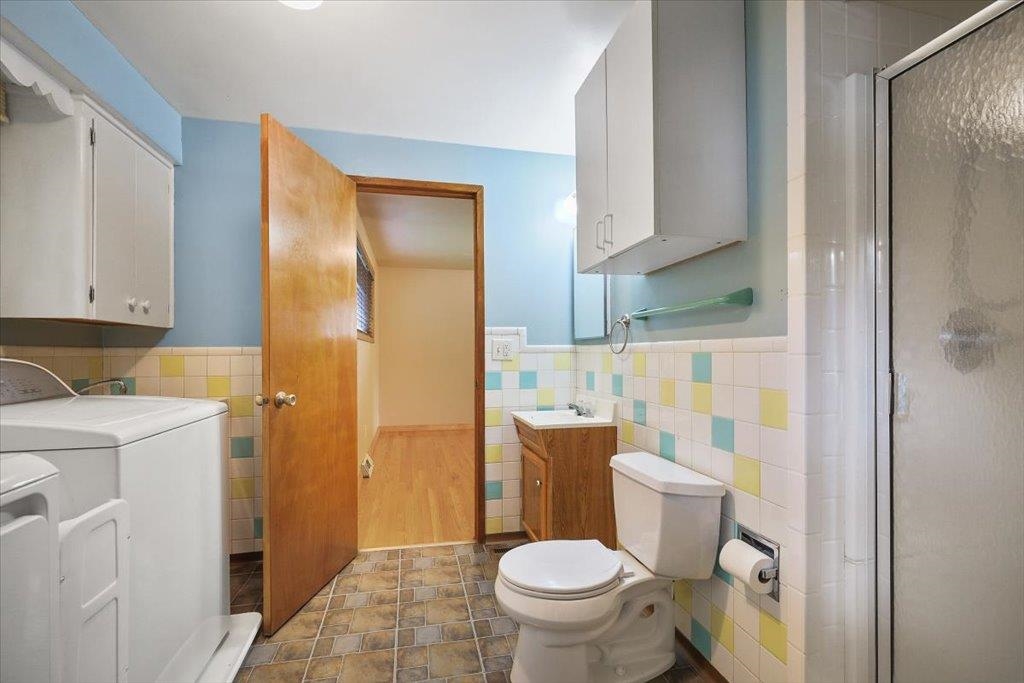 6706 N Drumheller St - Photo 12