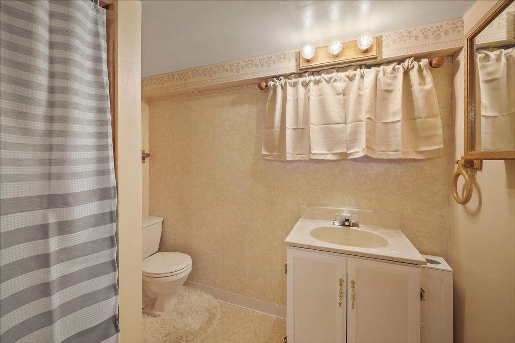6706 N Drumheller St - Photo 20