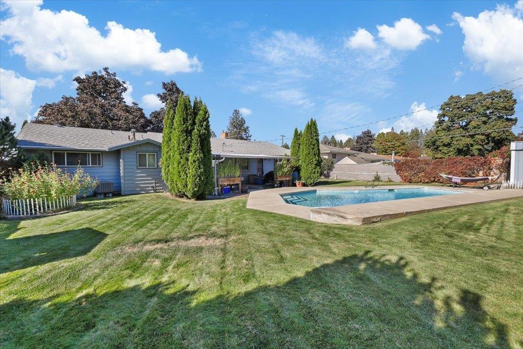 6706 N Drumheller St - Photo 22