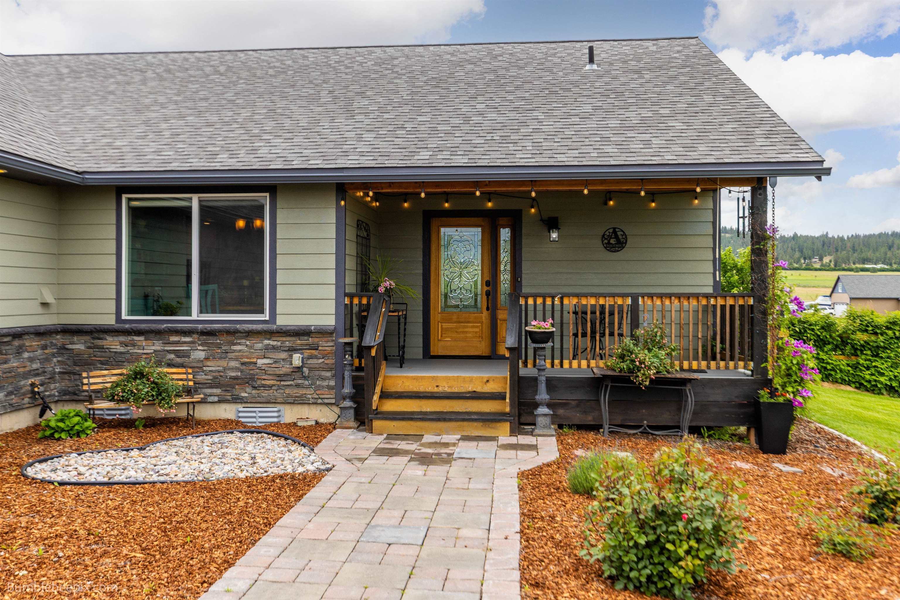 21407 N Spotted Rd - Photo 2