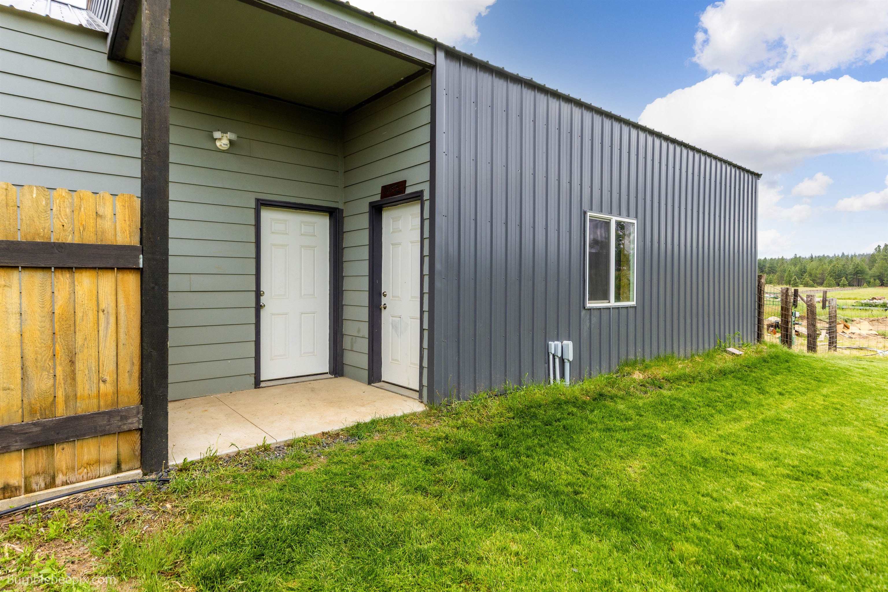 21407 N Spotted Rd - Photo 30