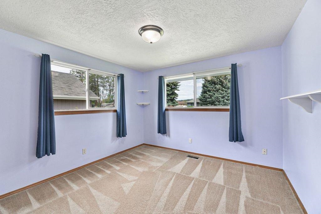6915 W JOHANNSEN Ave - Photo 14